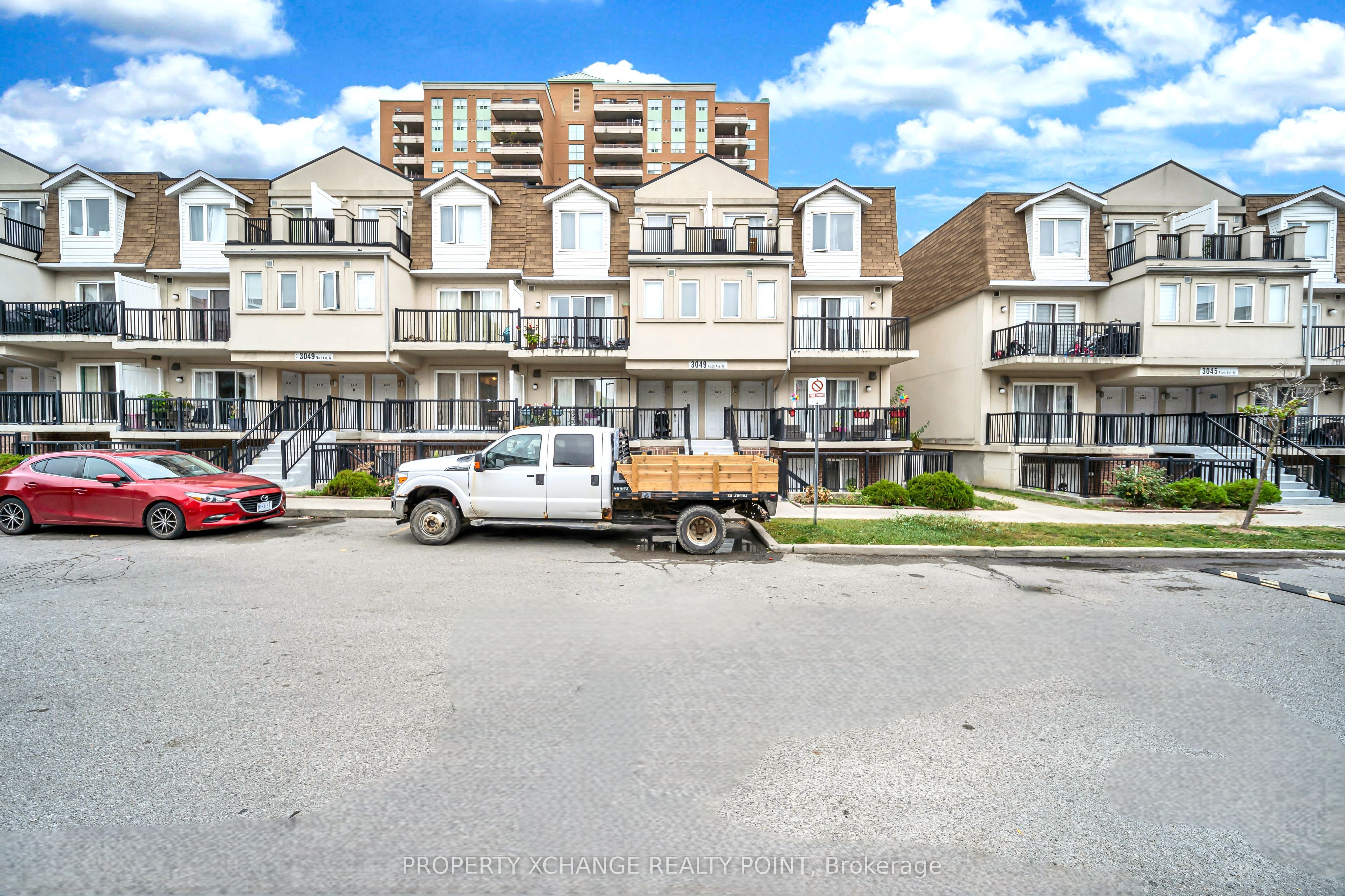 3049 Finch Avenue W 2003 Property Photo 1