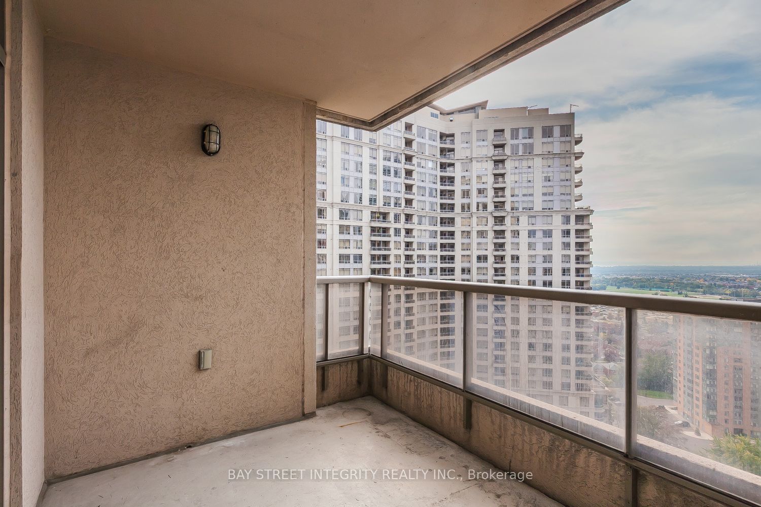 3888 Duke Of York Boulevard 2328 Property Photo 26