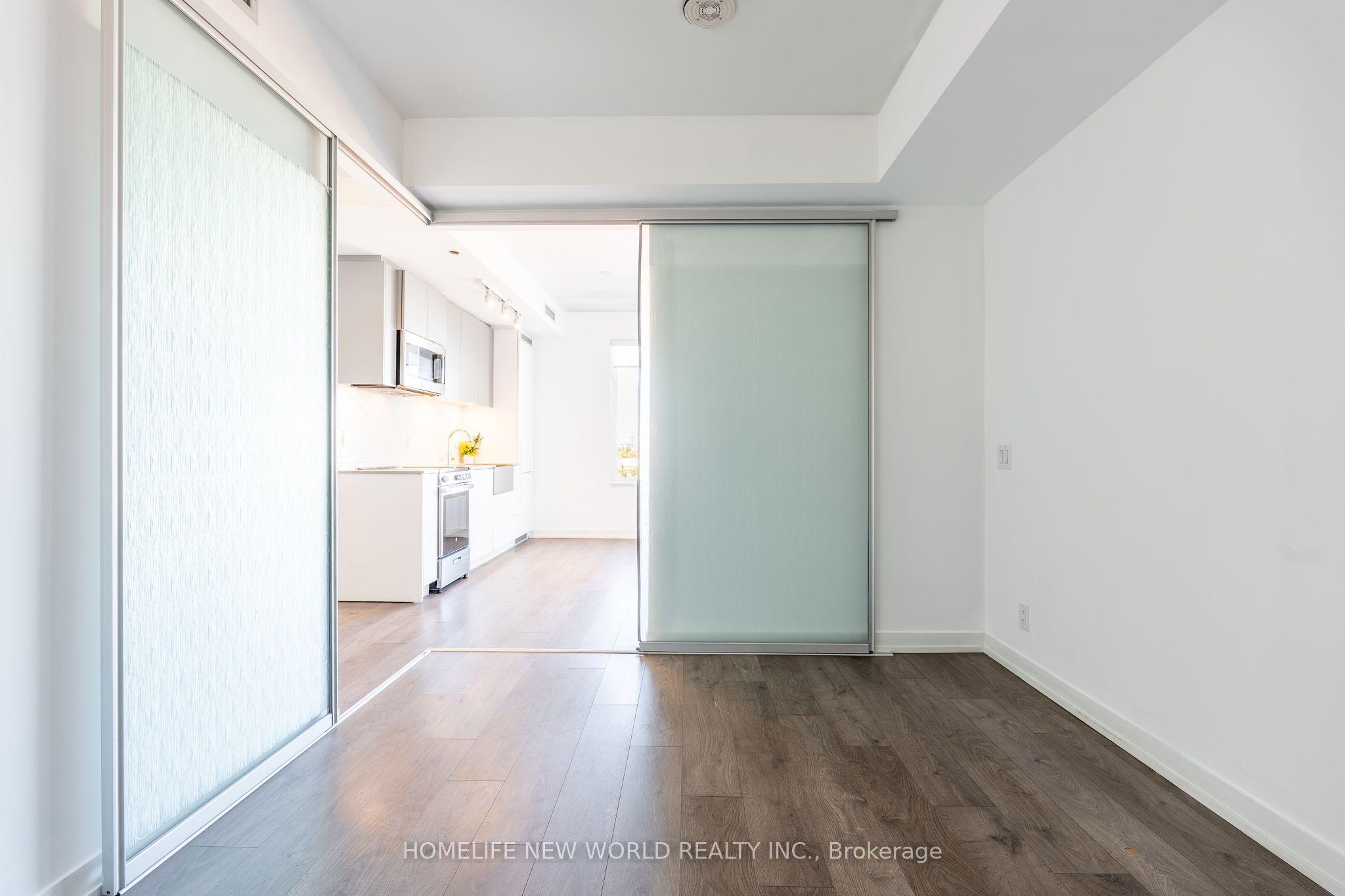 270 Dufferin Street 822 Property Photo 7
