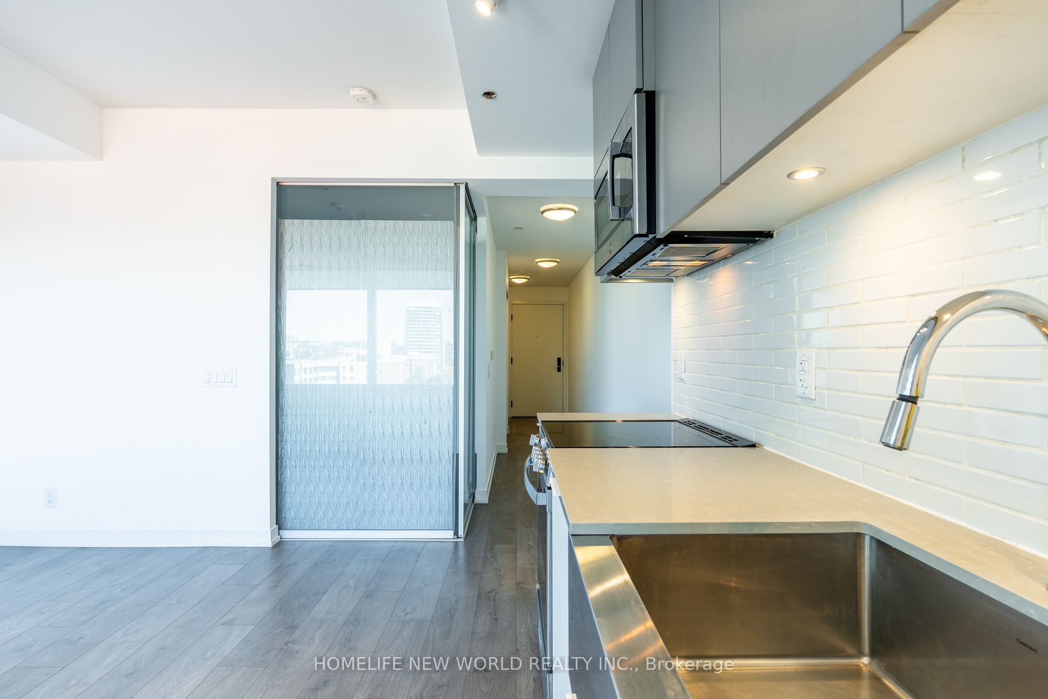 270 Dufferin Street 822 Property Photo 16