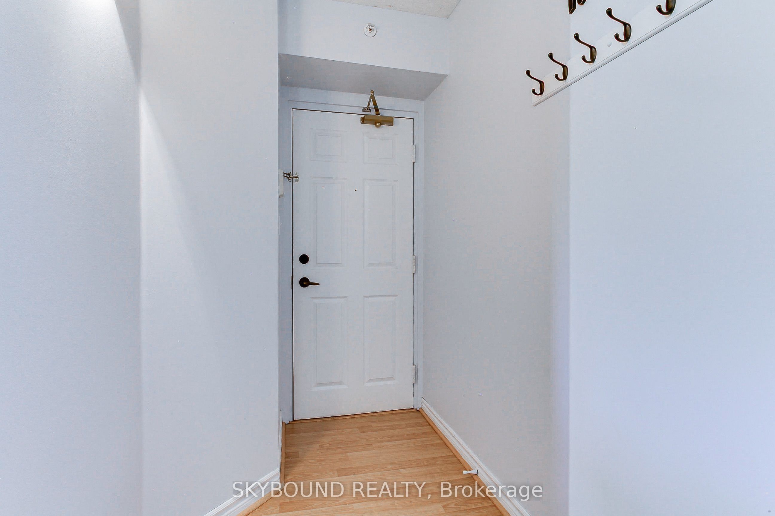 4003 Kilmer Drive 302 Property Photo 5