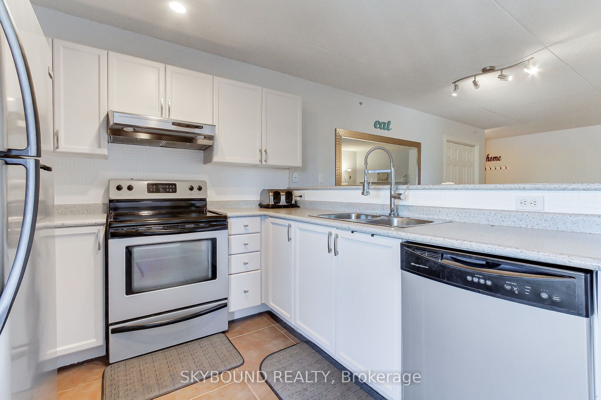 4003 Kilmer Drive 302 Property Photo 13