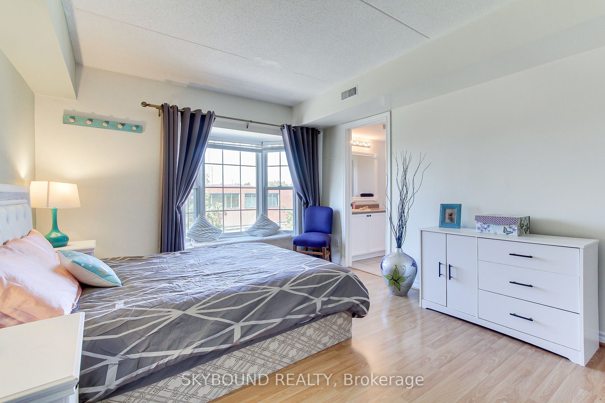 4003 Kilmer Drive 302 Property Photo 19