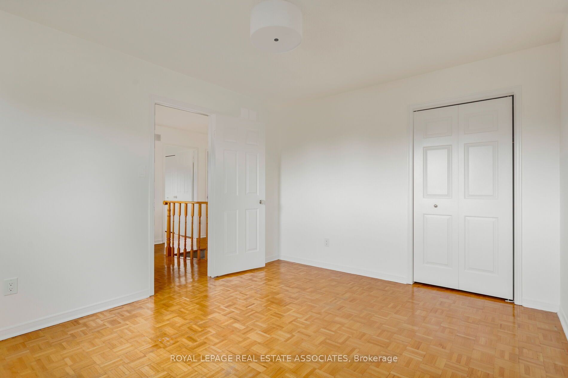 1410 Wakehurst Crescent Property Photo 43
