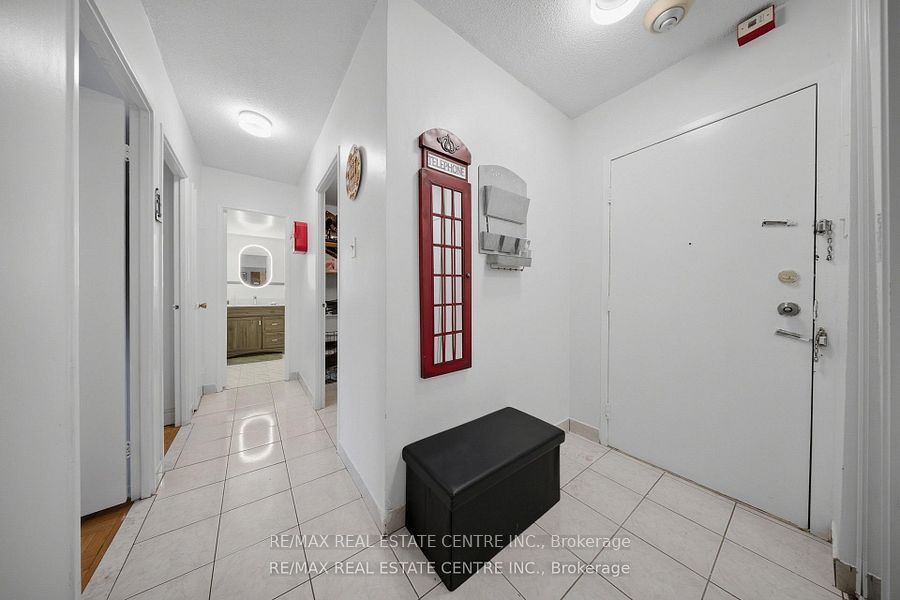 3577 Derry Road 207 Property Photo 5
