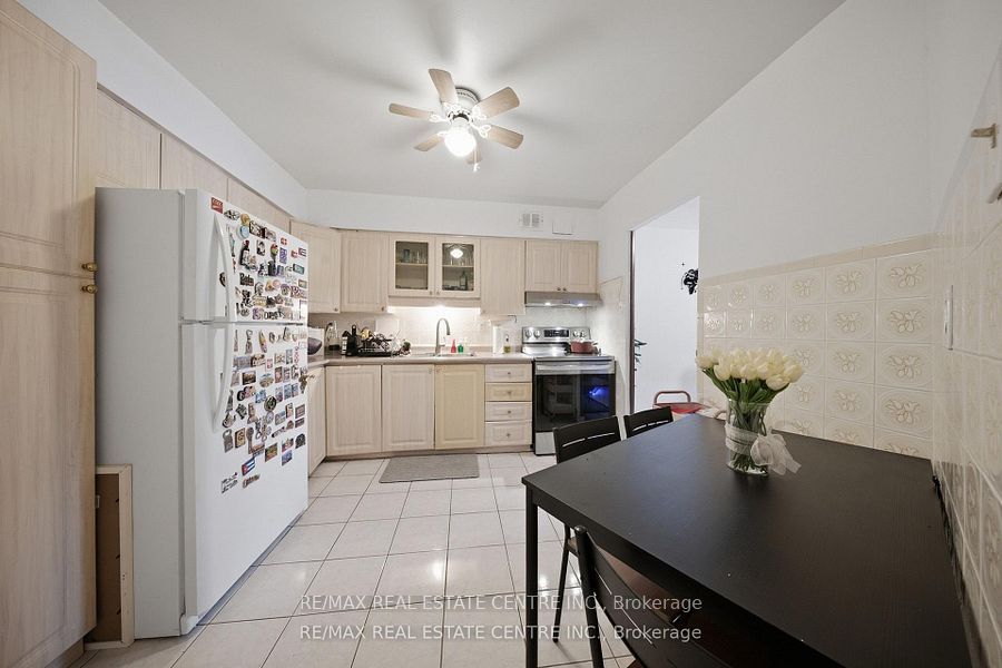 3577 Derry Road 207 Property Photo 18