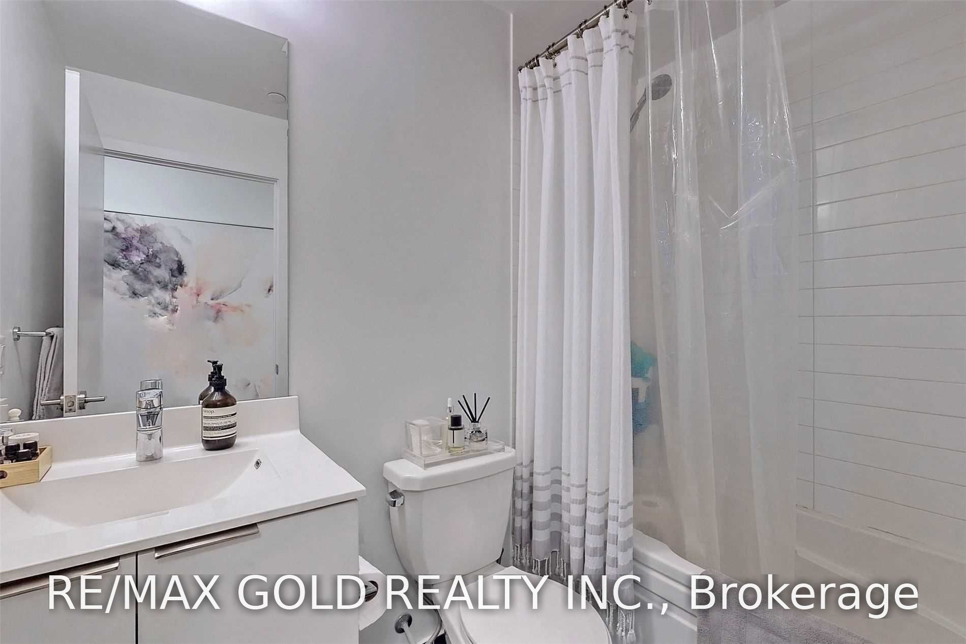 20 Shore Breeze Drive 1802 Property Photo 5