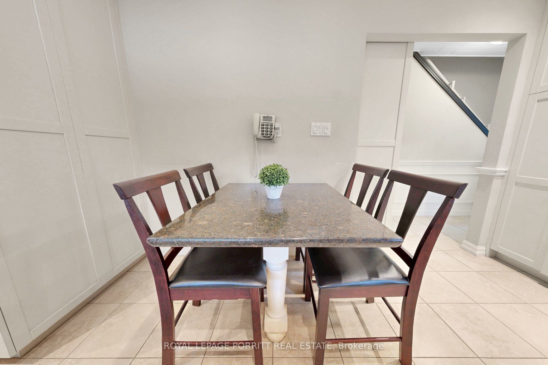 14 Heslop Drive Property Photo 6