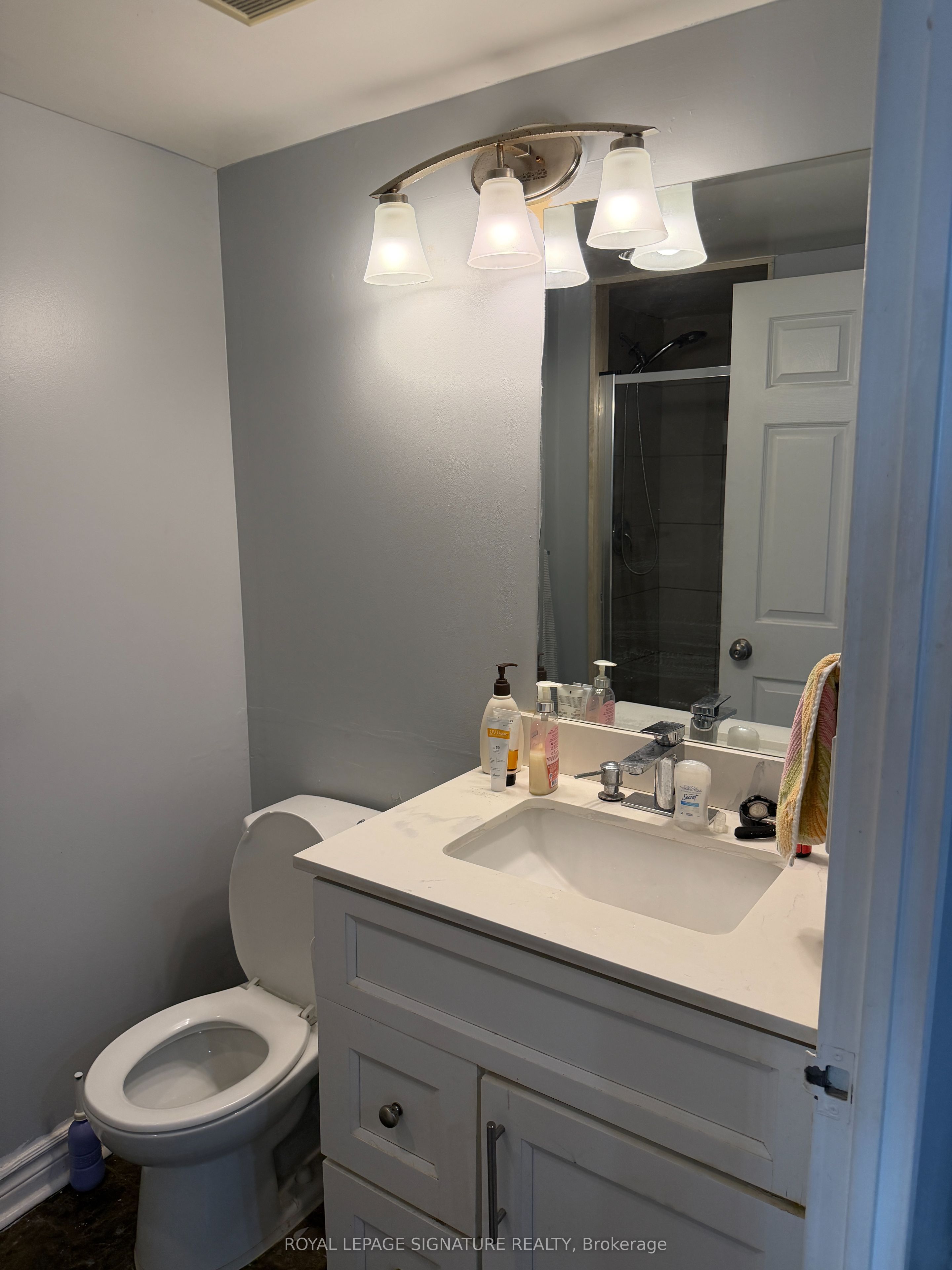 285 Enfield Place 2112 Property Photo 19