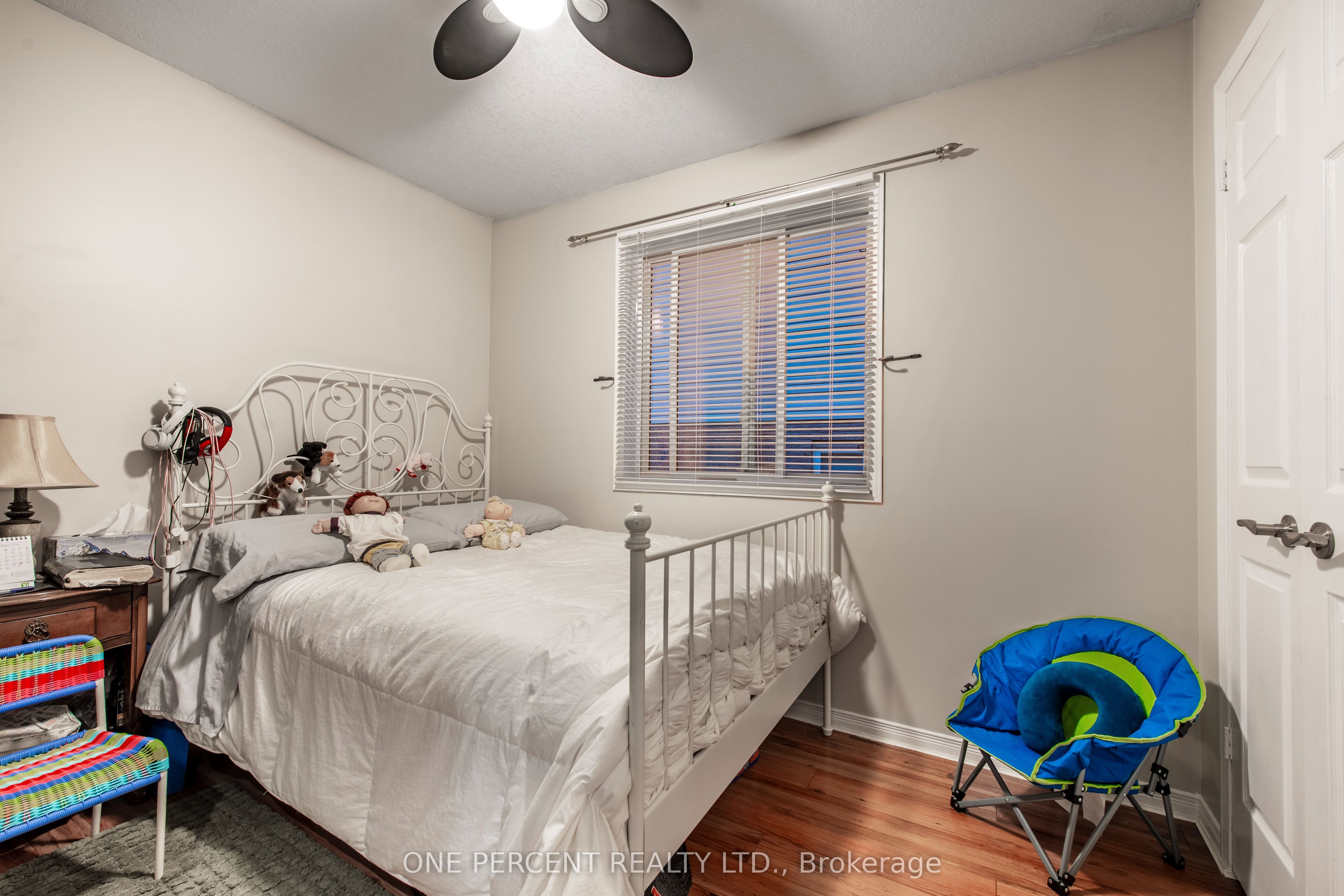 76 Abbey Road W Property Photo 19
