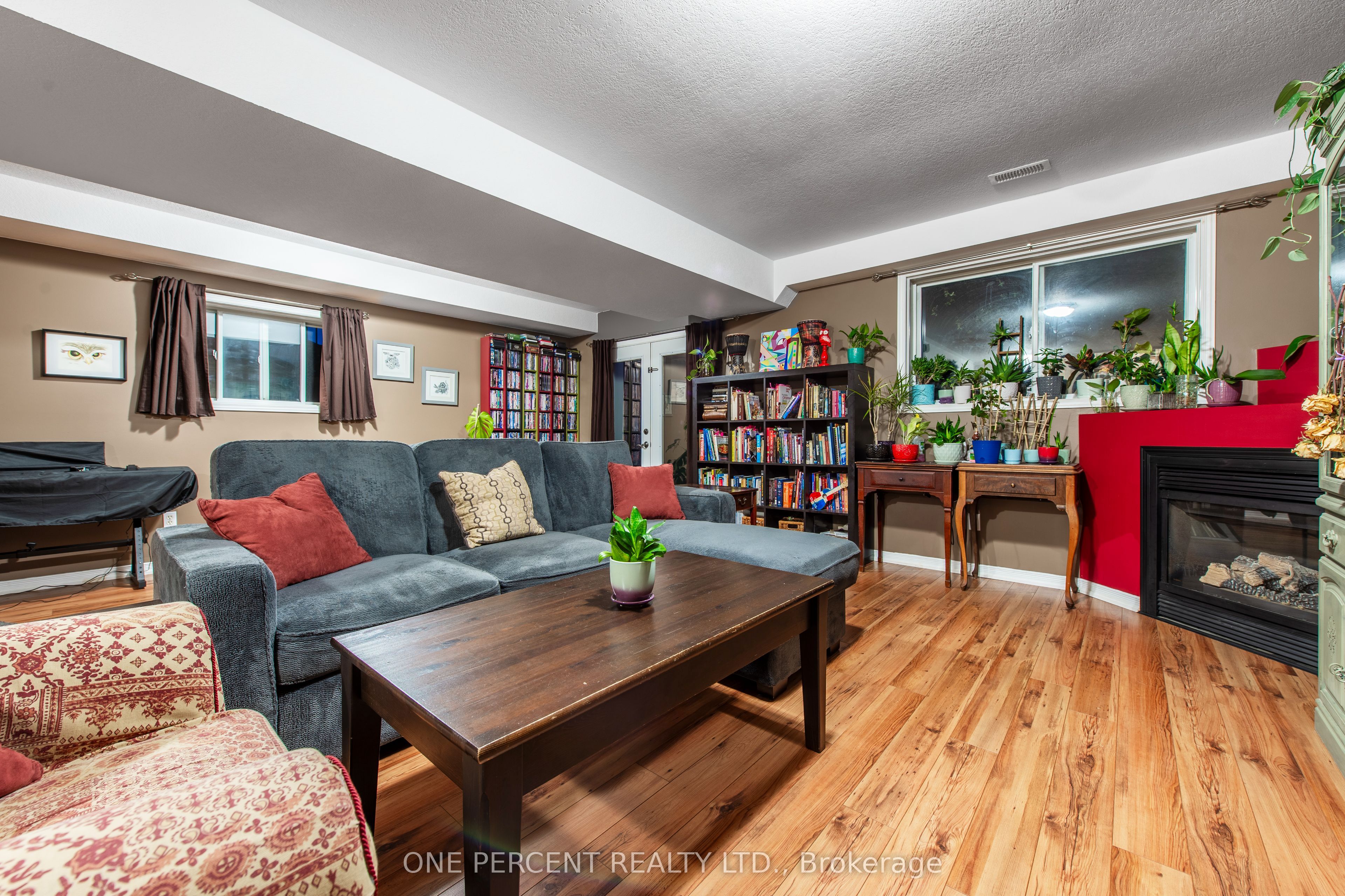 76 Abbey Road W Property Photo 23