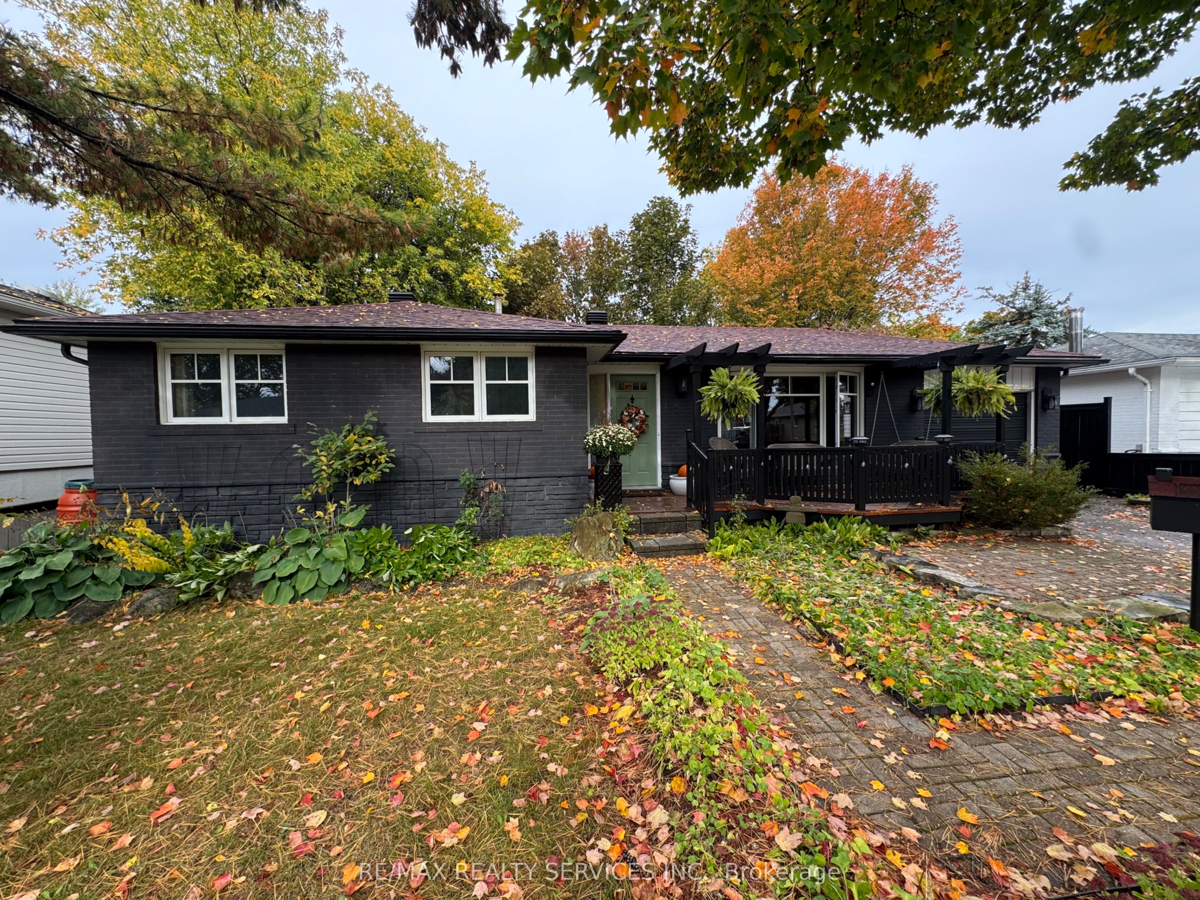 82 Edelwild Drive Property Photo 1