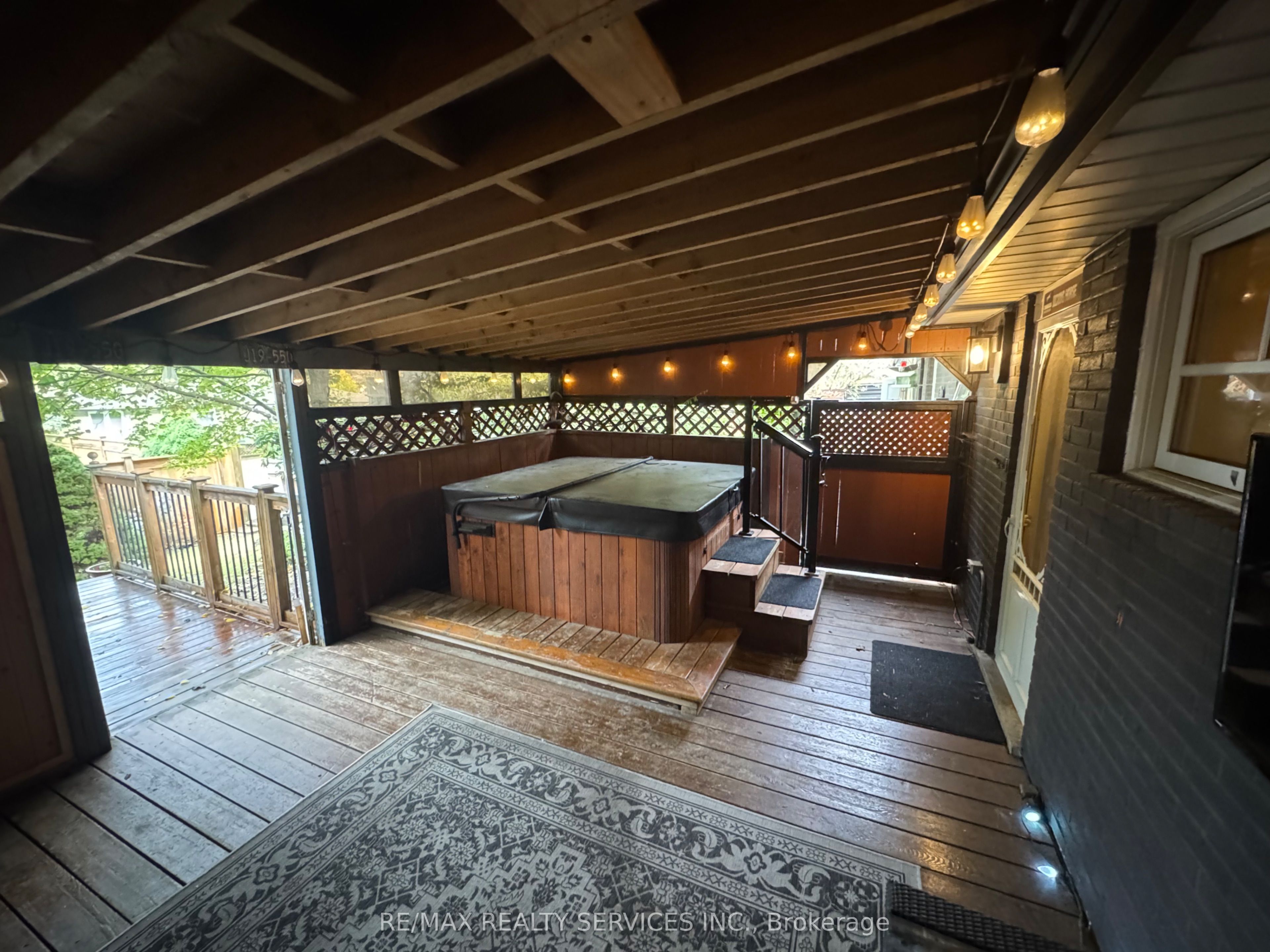 82 Edelwild Drive Property Photo 3