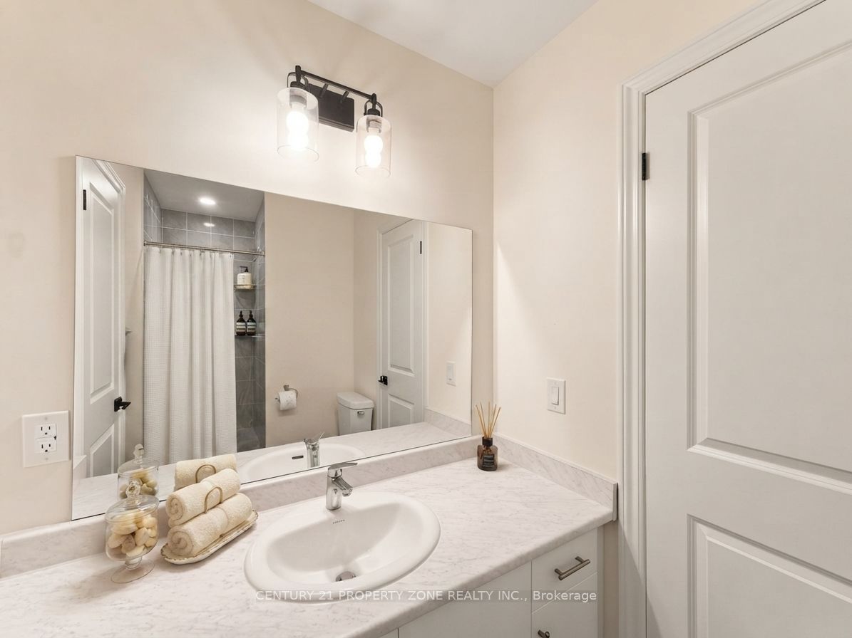 102 Cadillac Crescent Property Photo 13