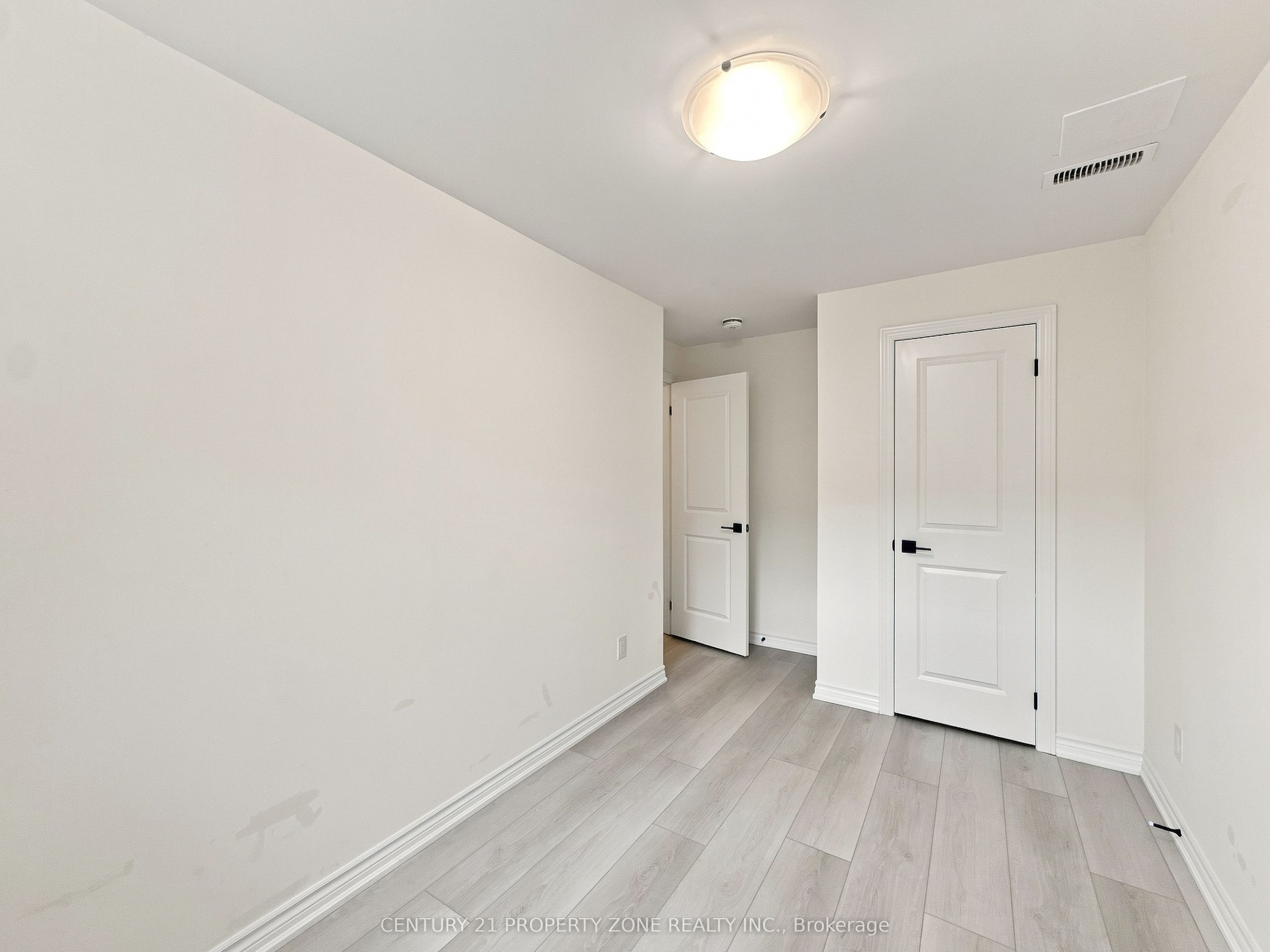 102 Cadillac Crescent Property Photo 23