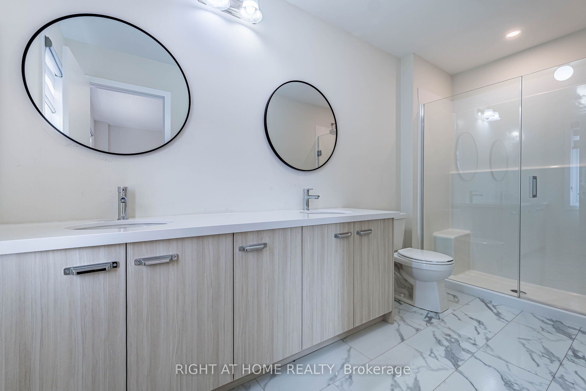 1330 Shevchenko Boulevard Property Photo 13