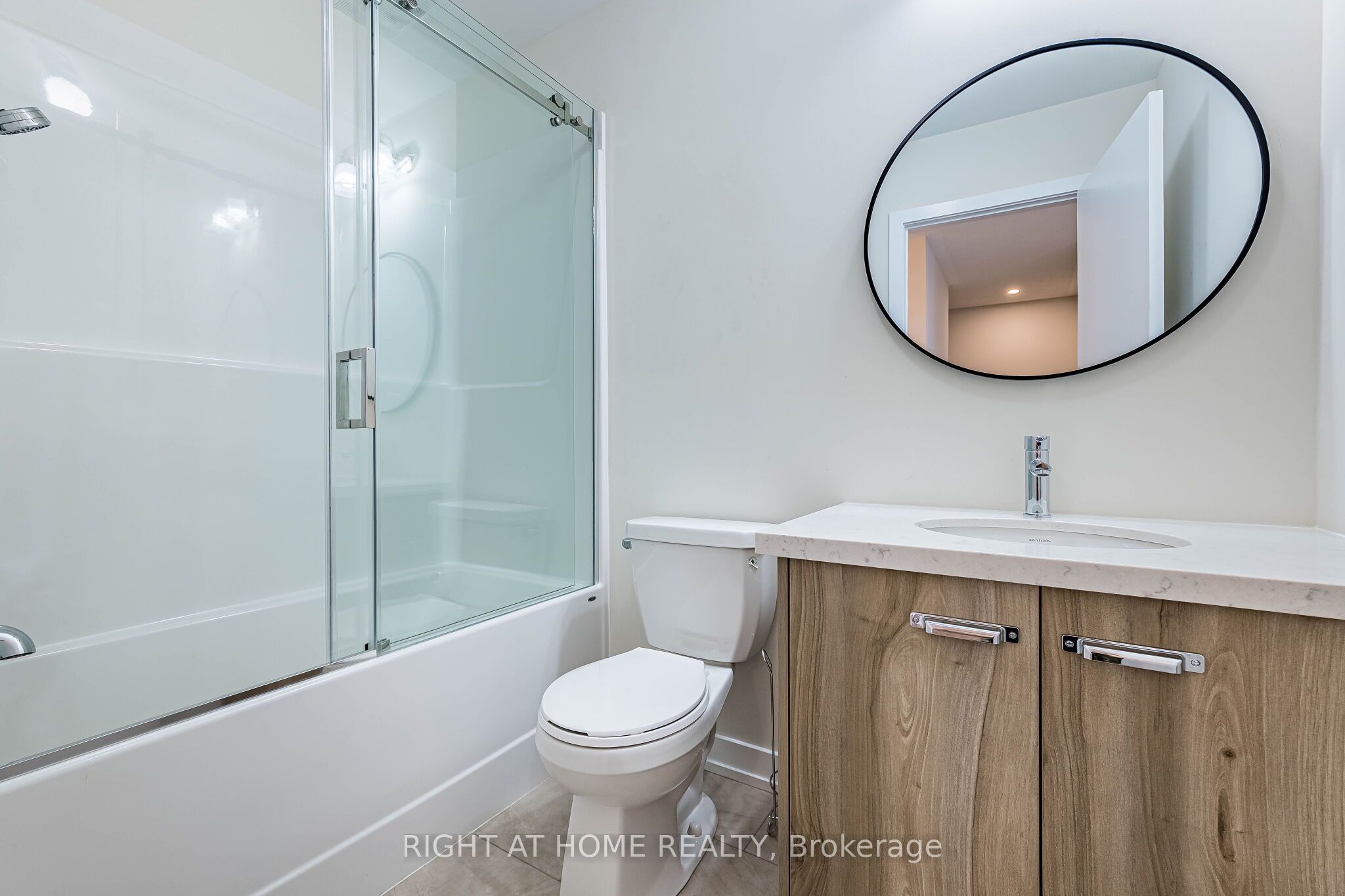 1330 Shevchenko Boulevard Property Photo 20