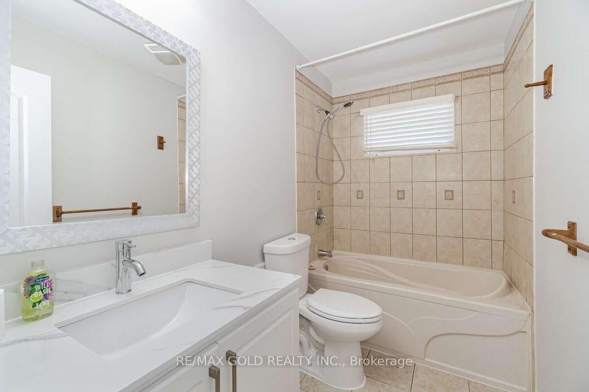 9383 Eighth Line Property Photo 15