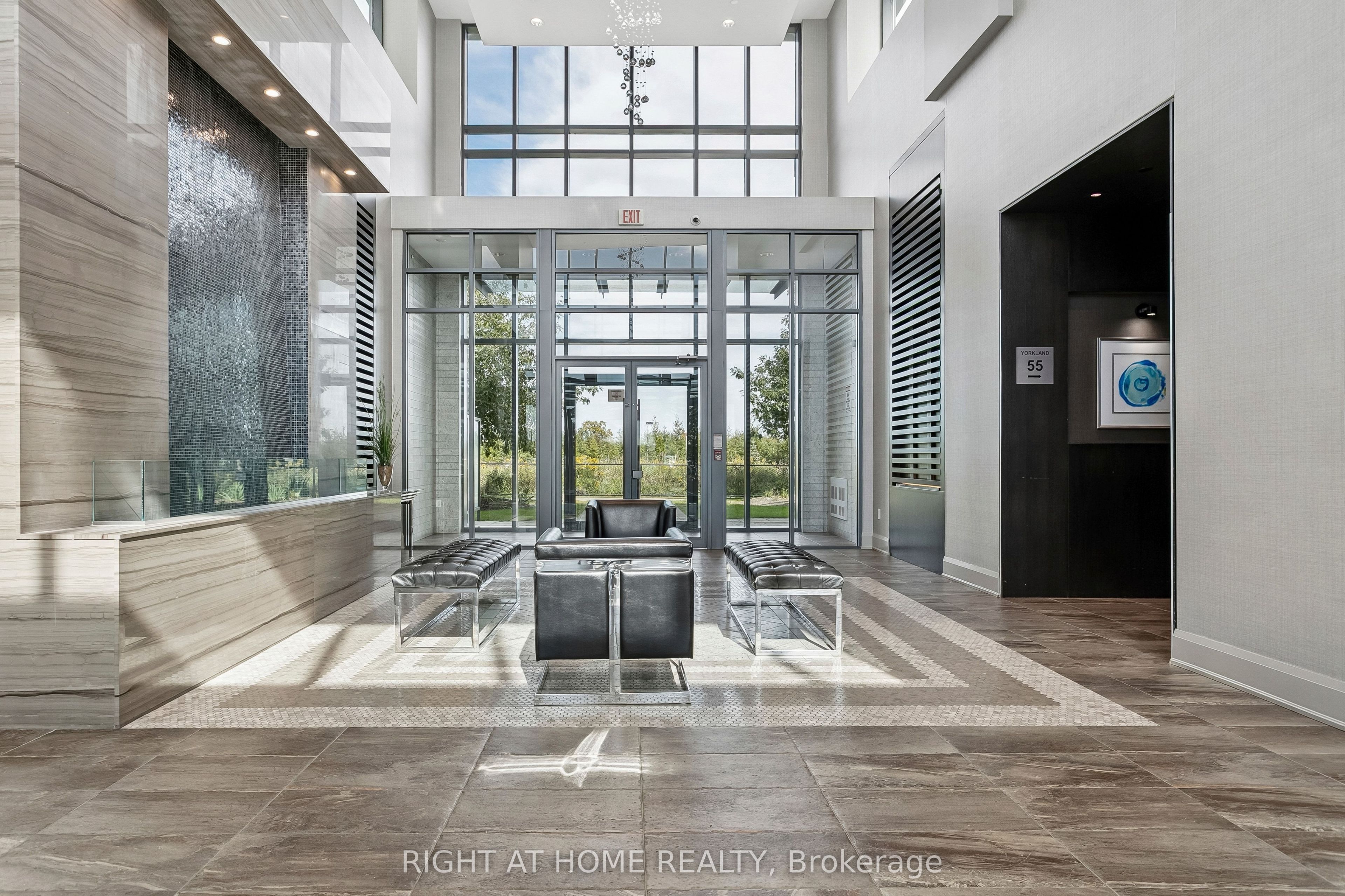 45 Yorkland Boulevard 206 Property Photo 4