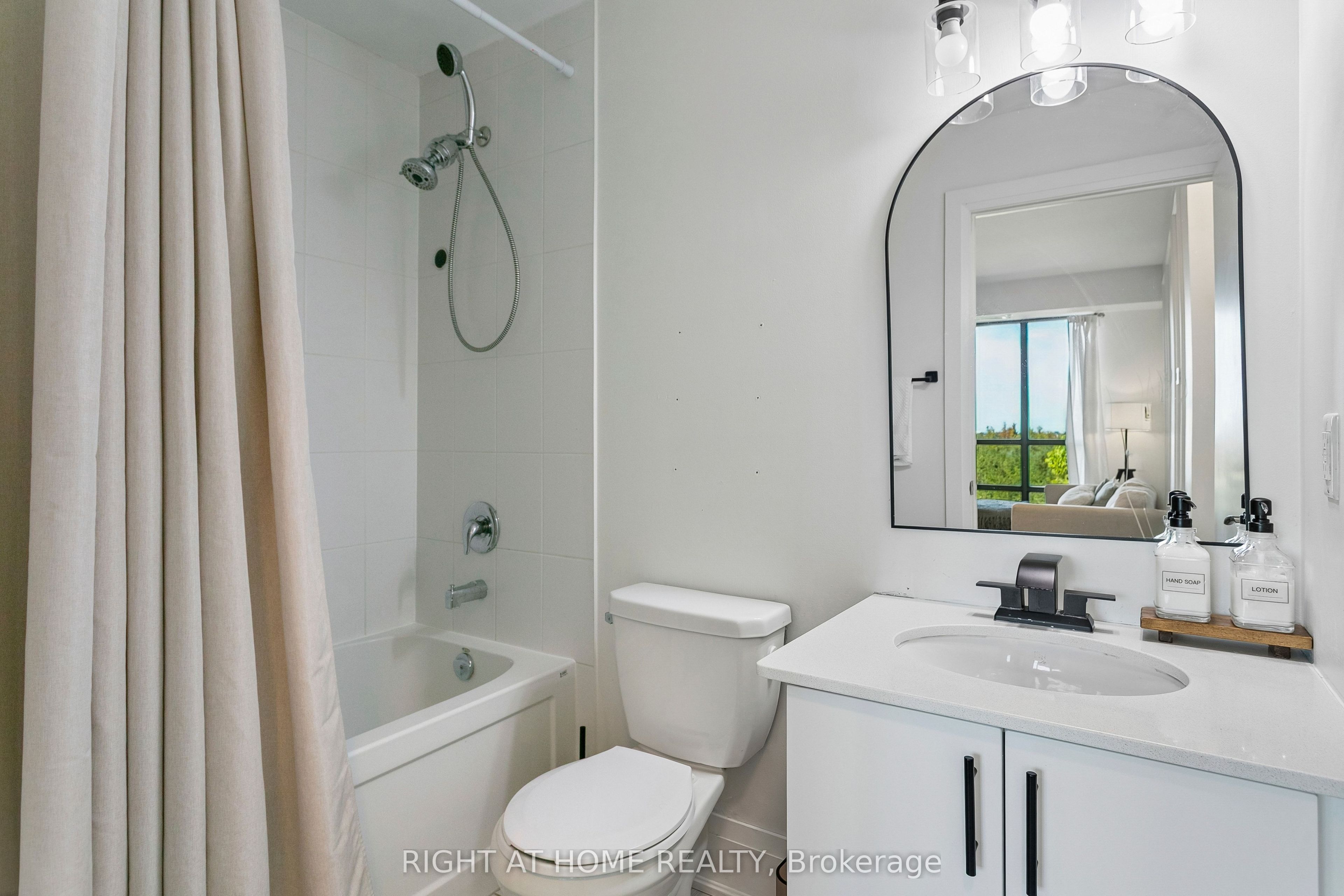 45 Yorkland Boulevard 206 Property Photo 29