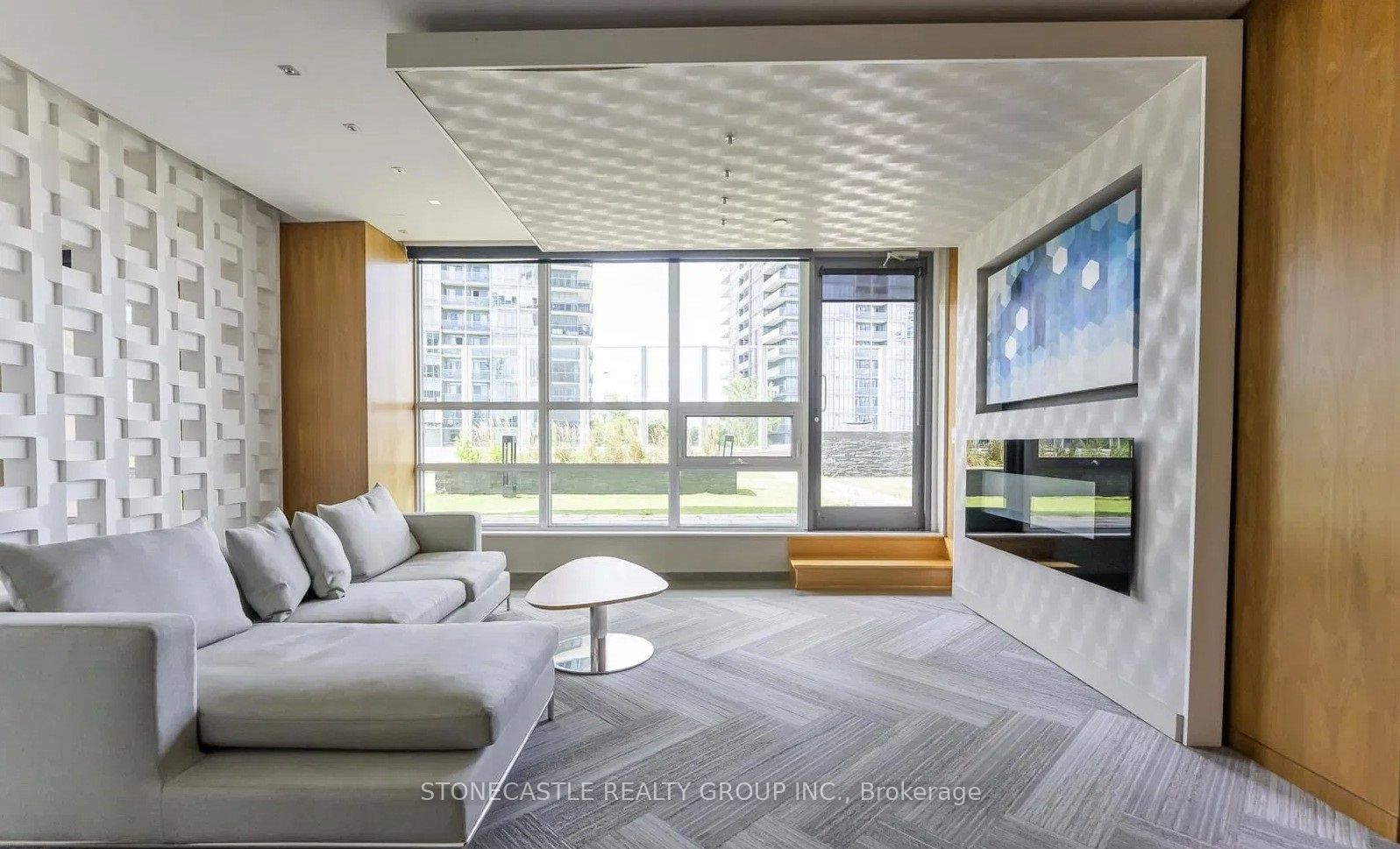 36 Park Lawn Road 2401 Property Photo 15