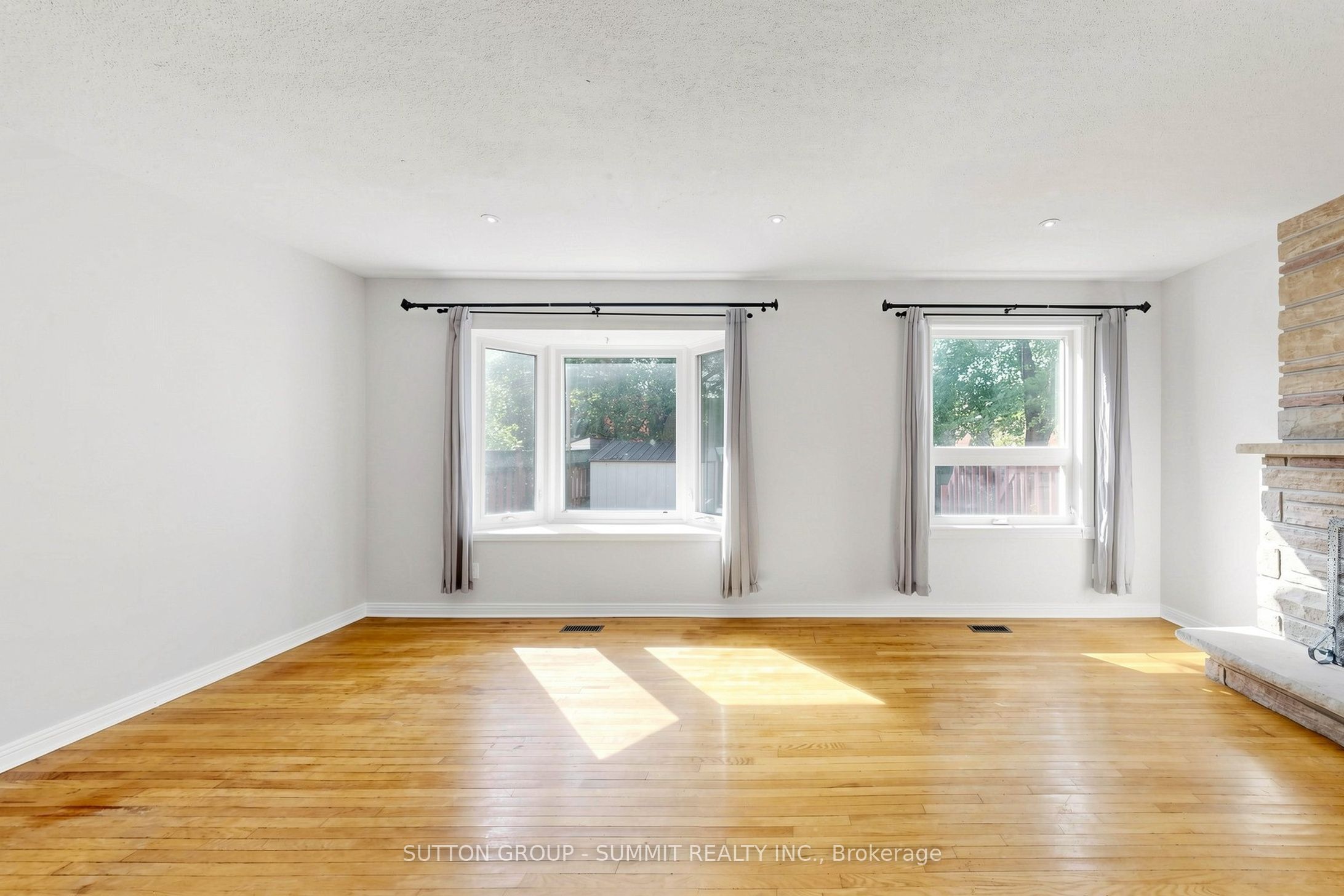 4150 Perivale Road Property Photo 7