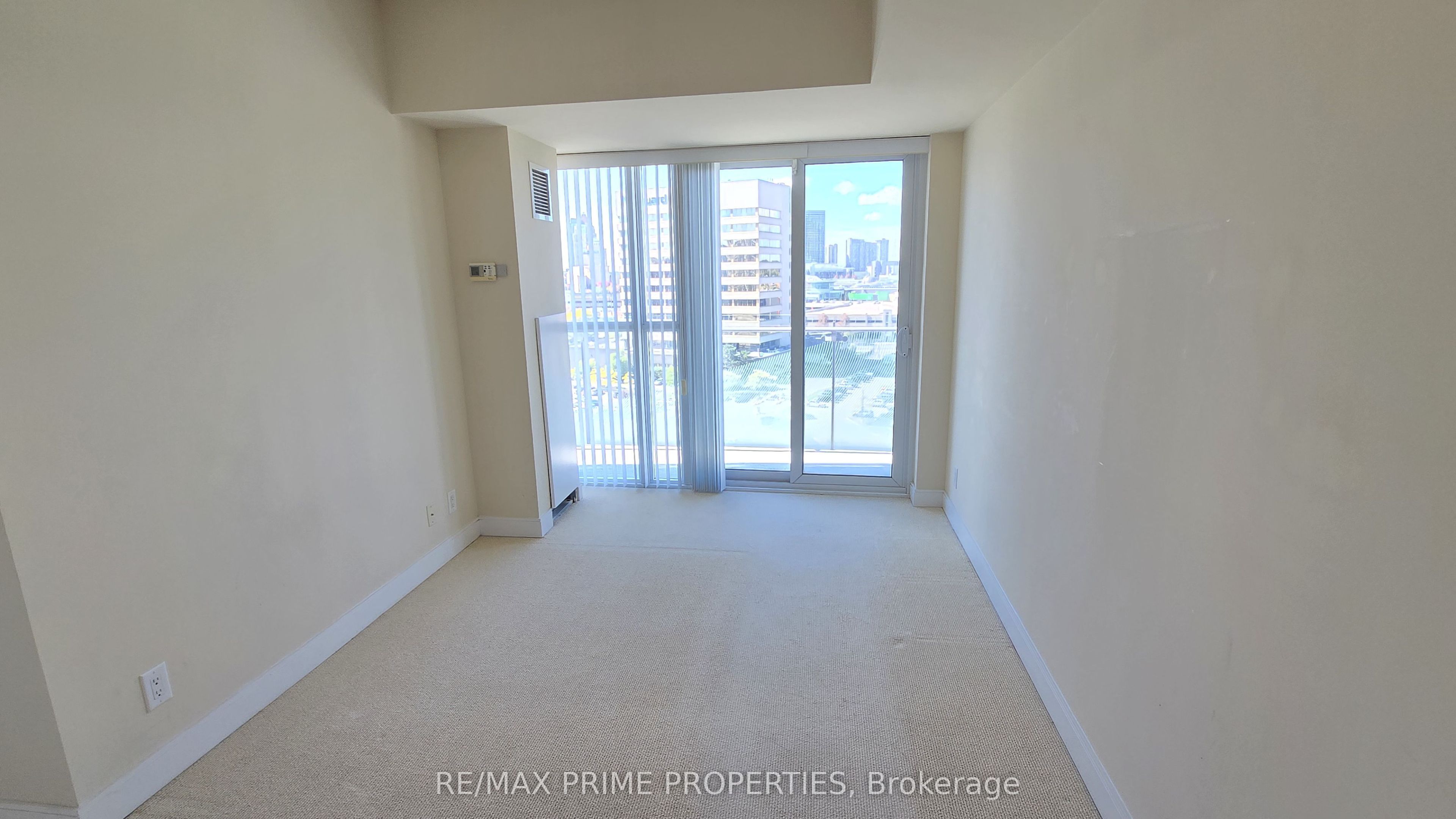 50 Absolute Avenue 1106 Property Photo 7