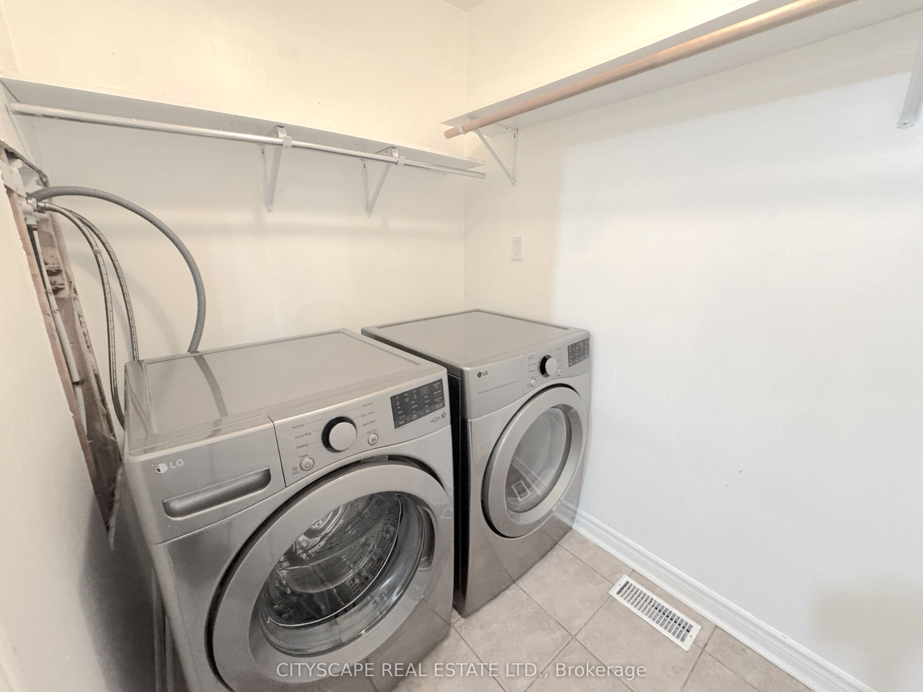 4 Savita Road Property Photo 39