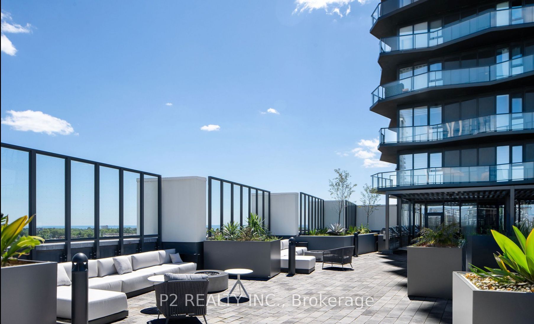 36 Zorra Street 528 Property Photo 3
