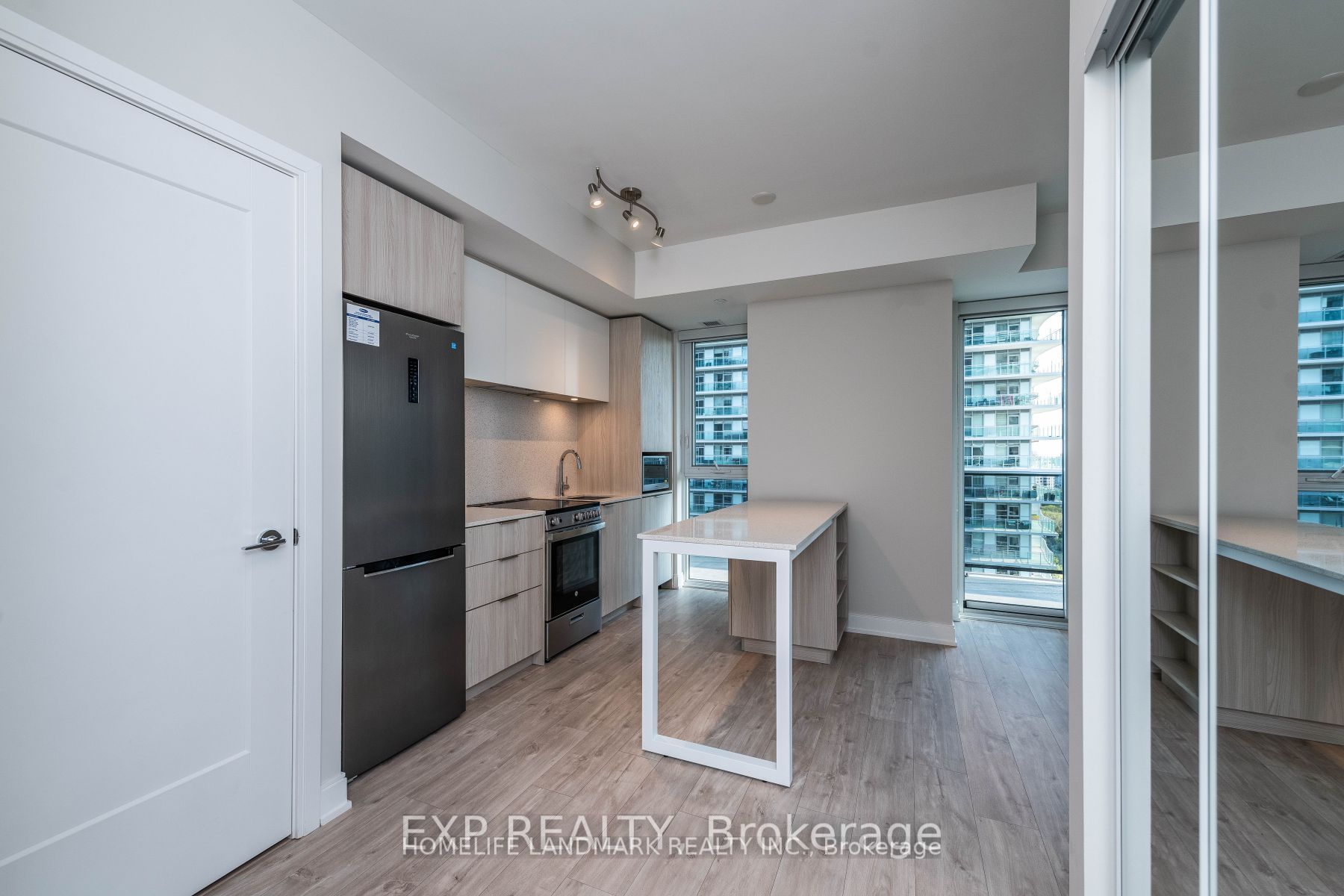 70 Annie Craig Dr Drive S # 1508 Property Photo 11