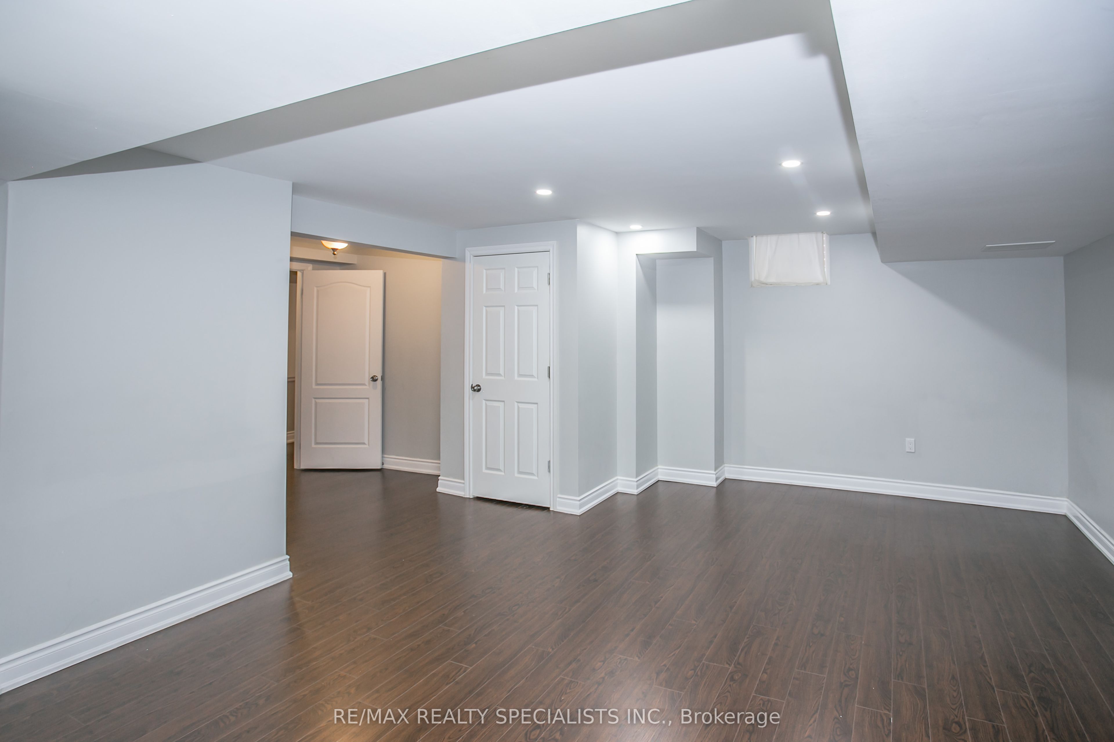 88 Robert Parkinson Drive Property Photo 12