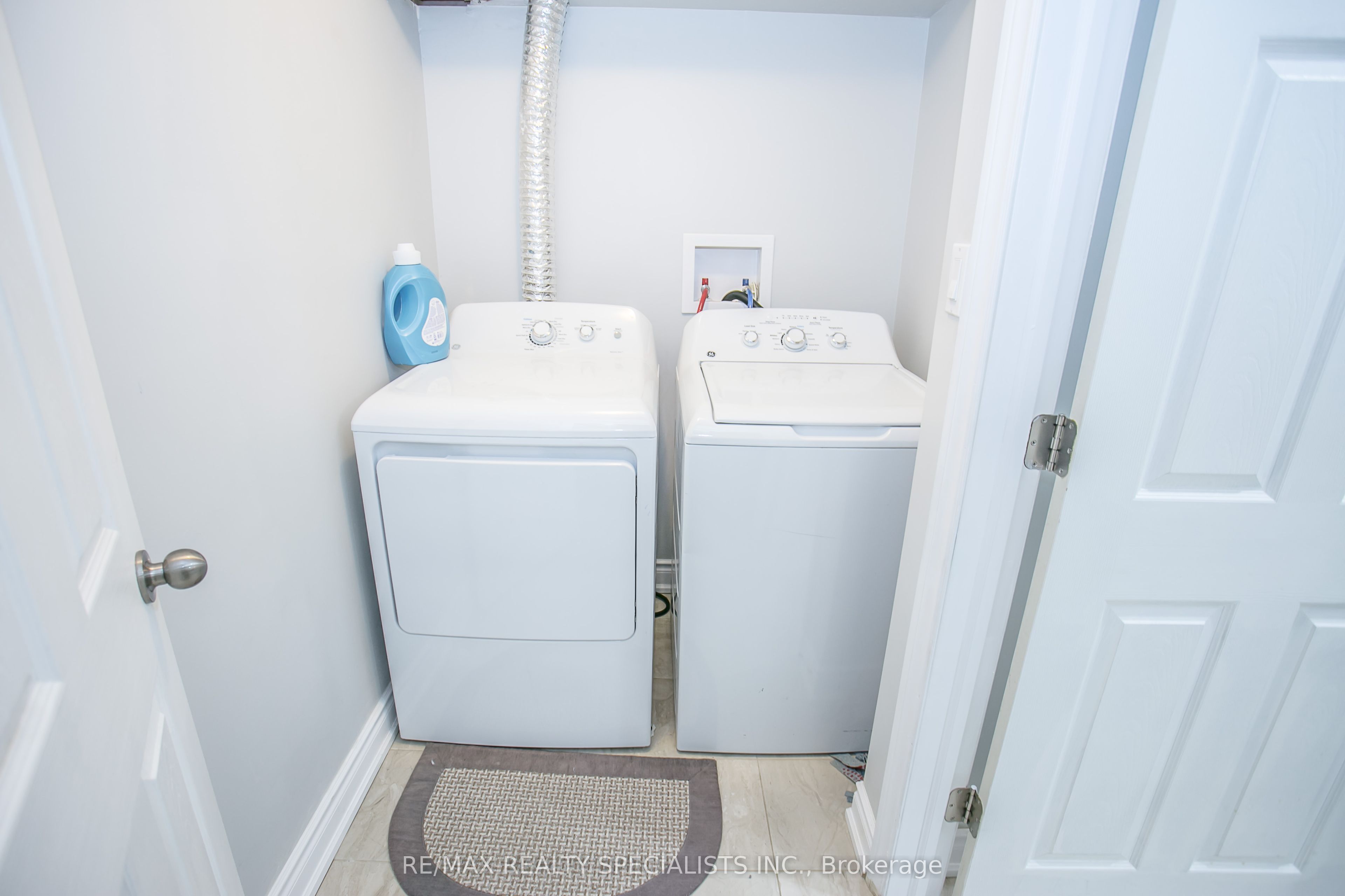 88 Robert Parkinson Drive Property Photo 18