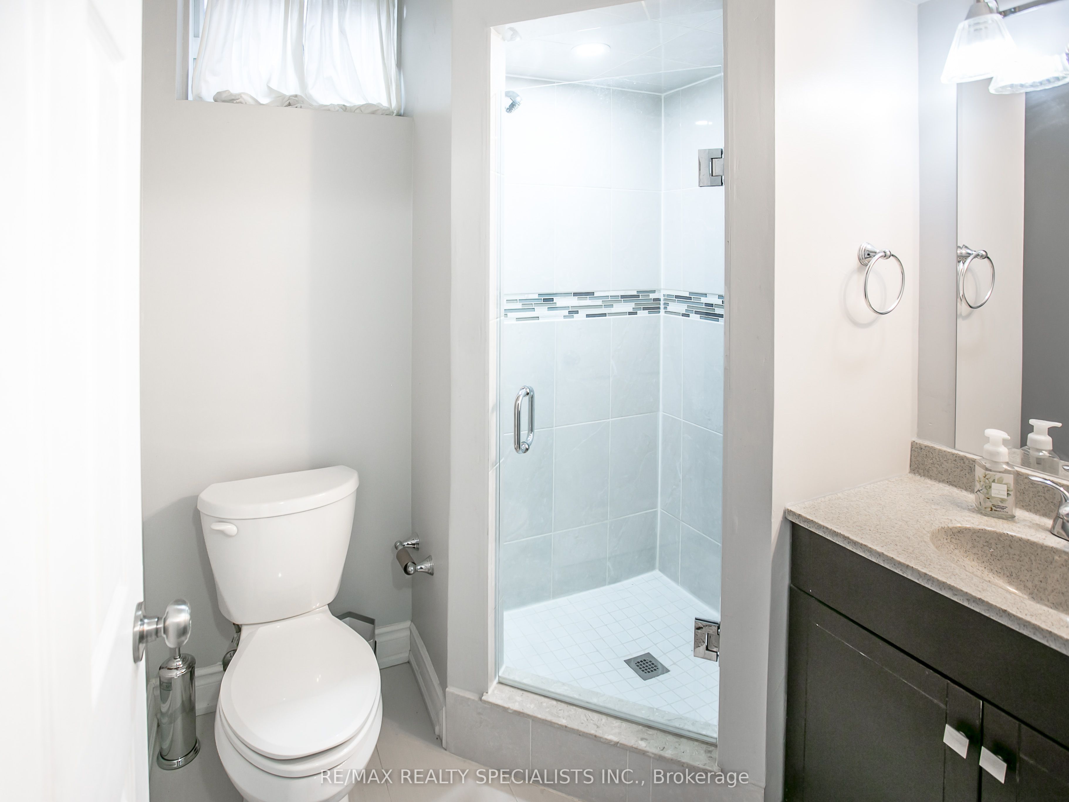 88 Robert Parkinson Drive Property Photo 26