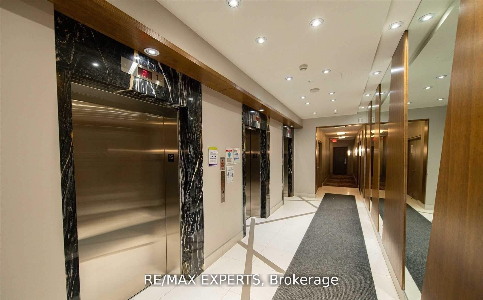 55 Eglinton Avenue W 504 Property Photo 9