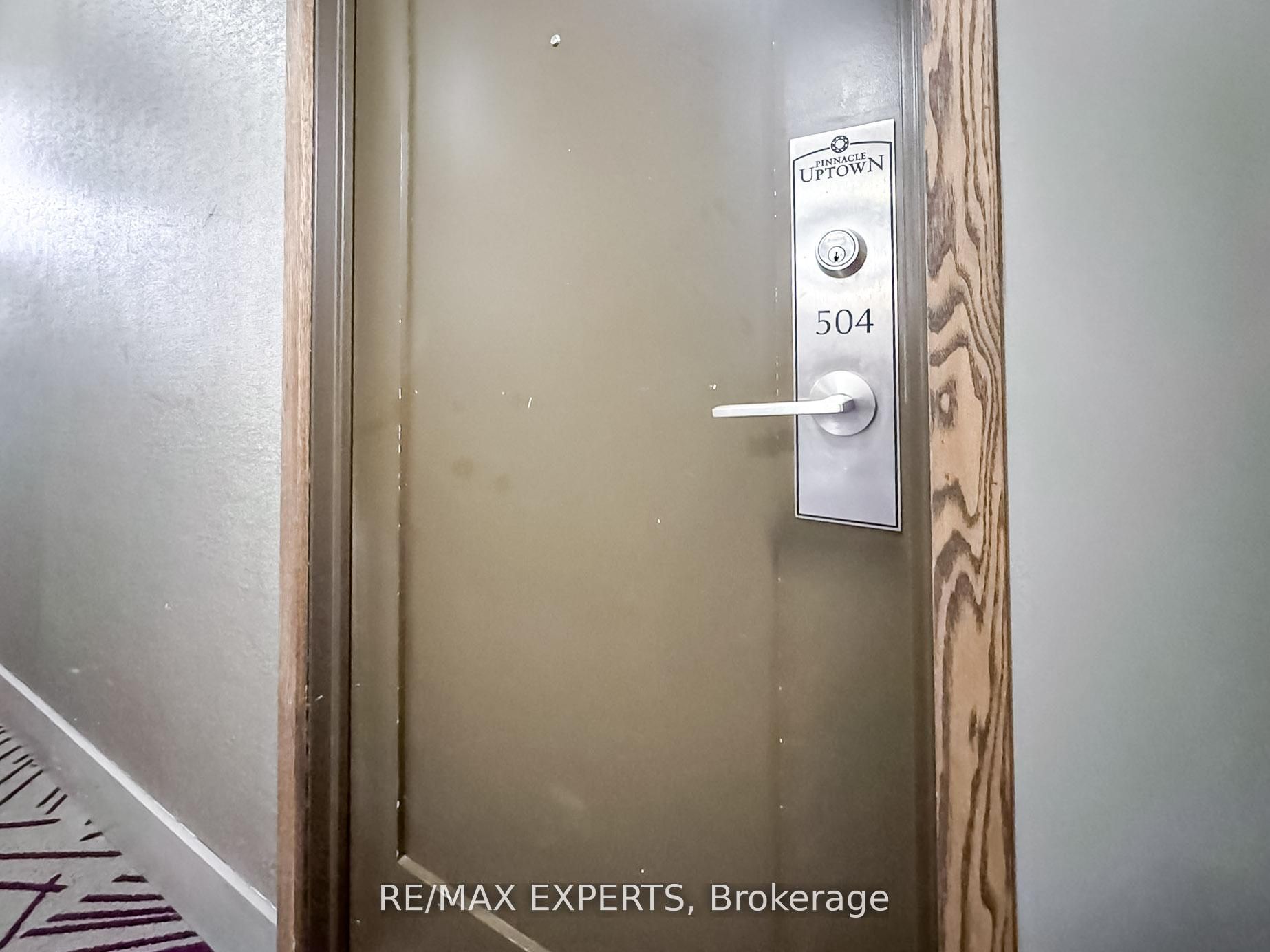 55 Eglinton Avenue W 504 Property Photo 10