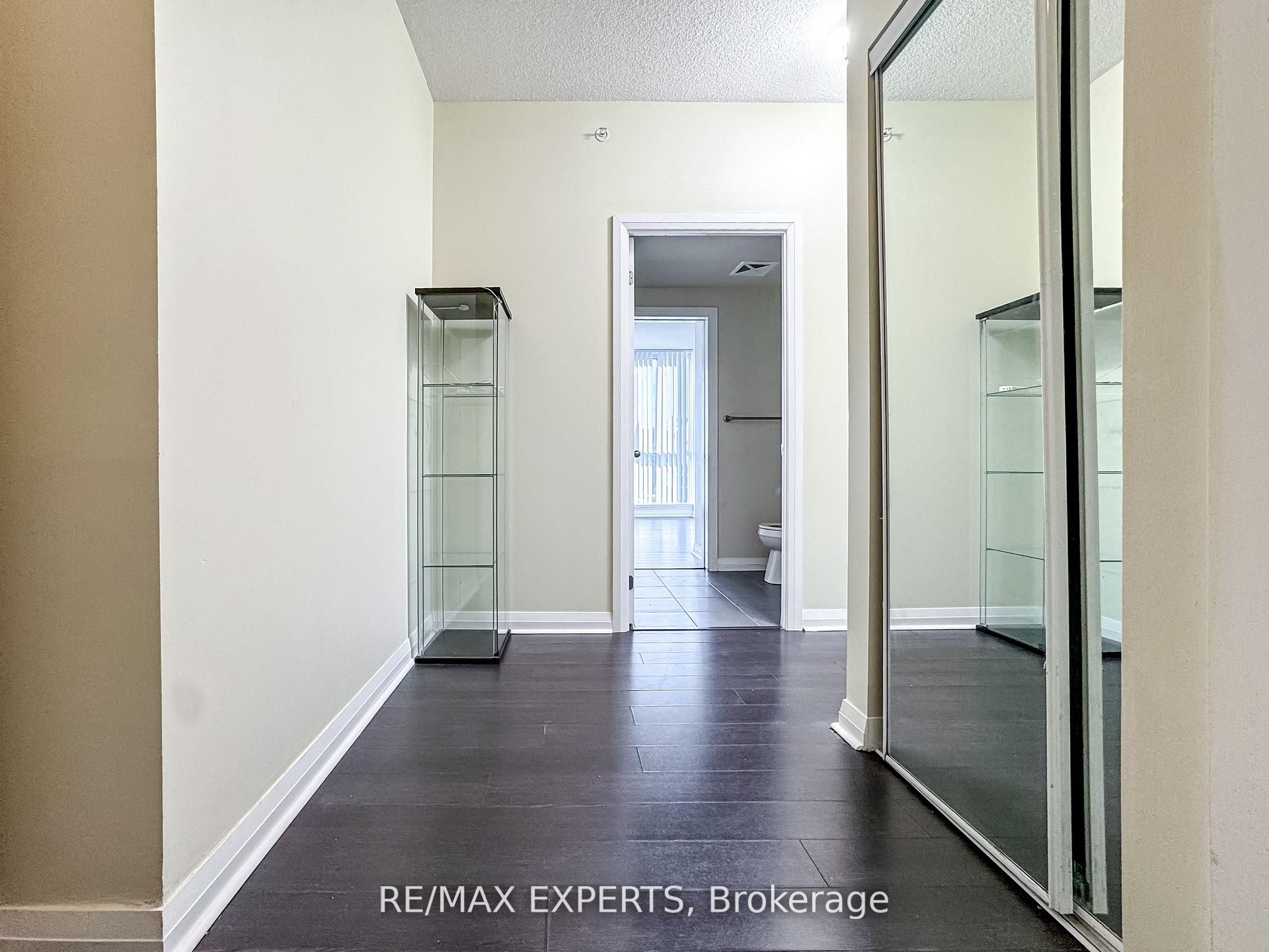 55 Eglinton Avenue W 504 Property Photo 12