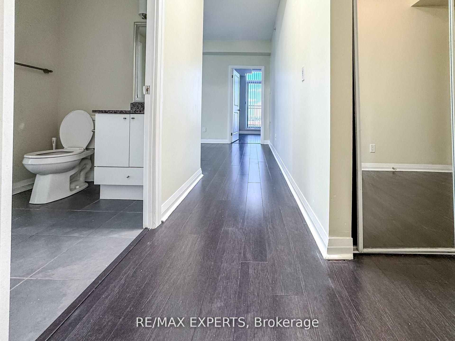 55 Eglinton Avenue W 504 Property Photo 14