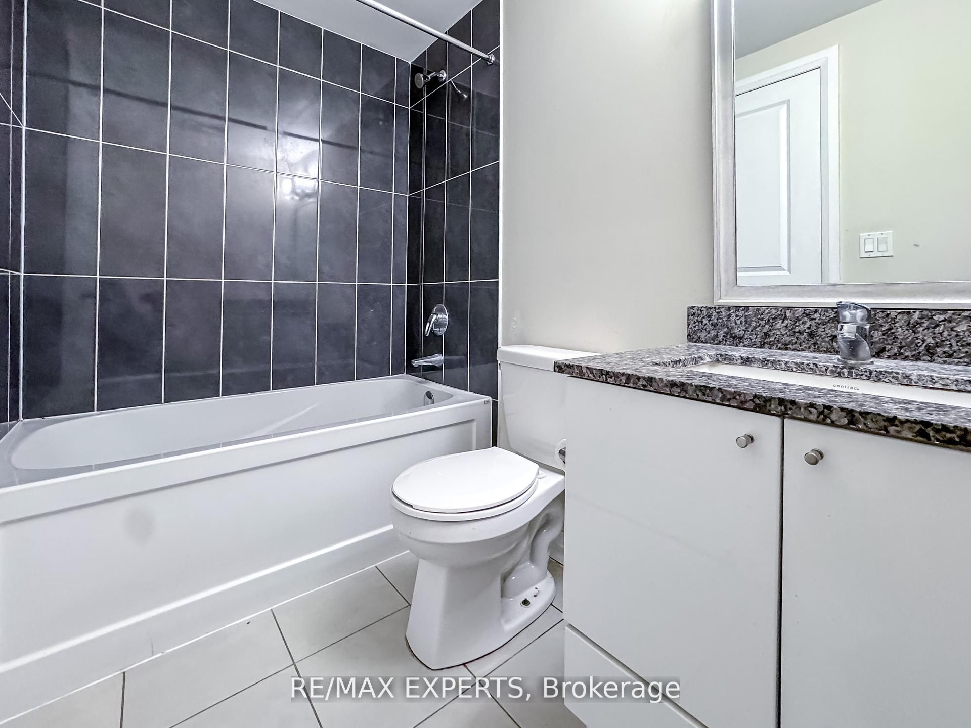 55 Eglinton Avenue W 504 Property Photo 15