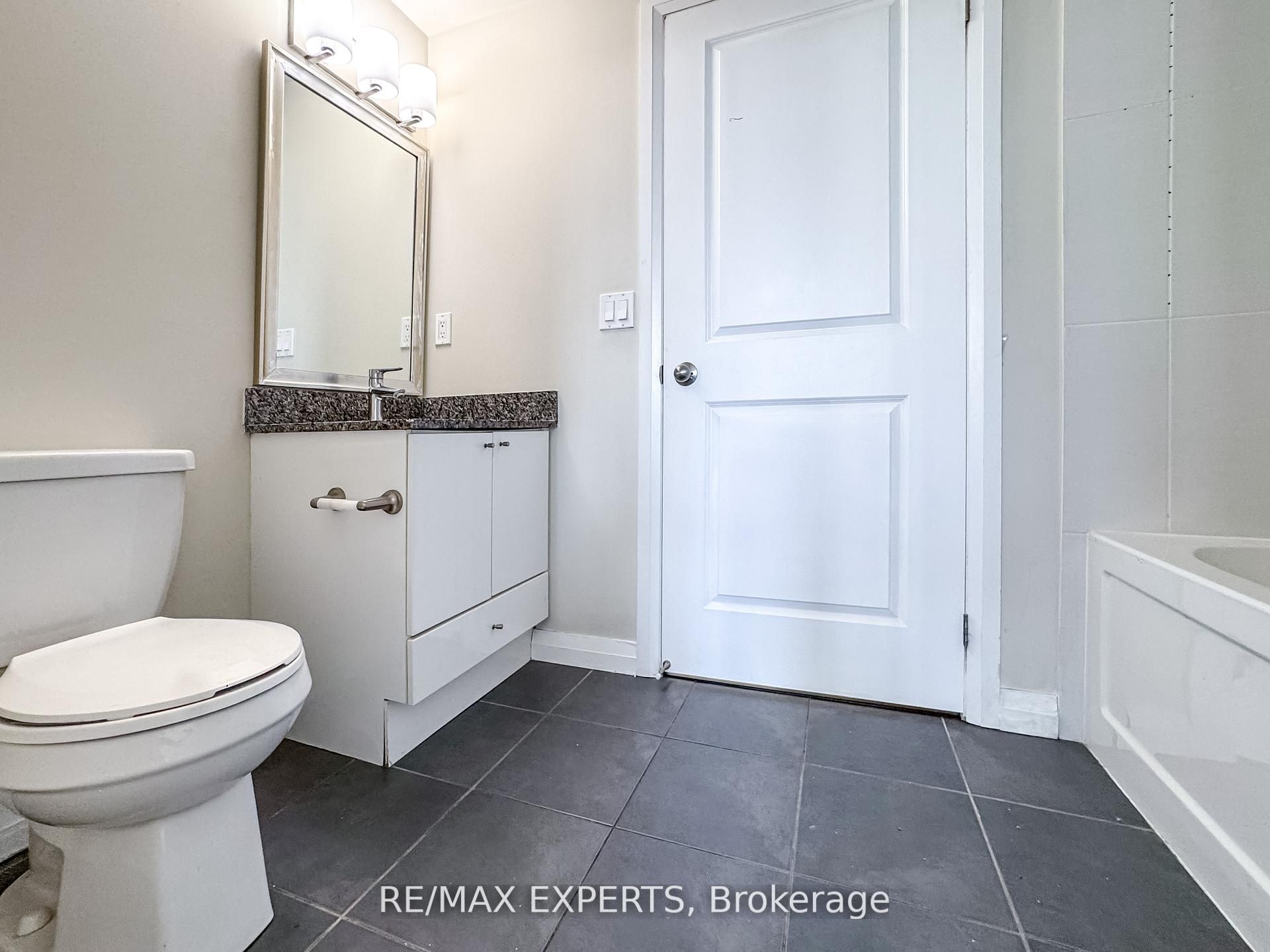 55 Eglinton Avenue W 504 Property Photo 16
