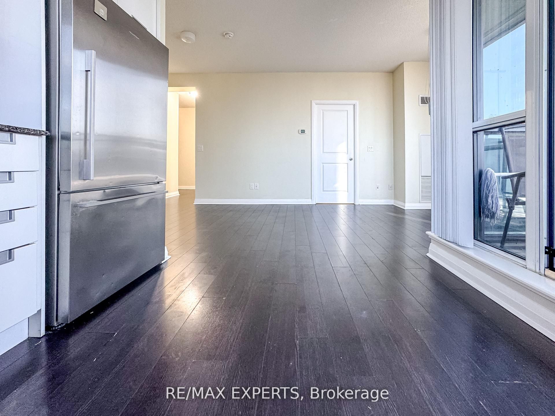 55 Eglinton Avenue W 504 Property Photo 21
