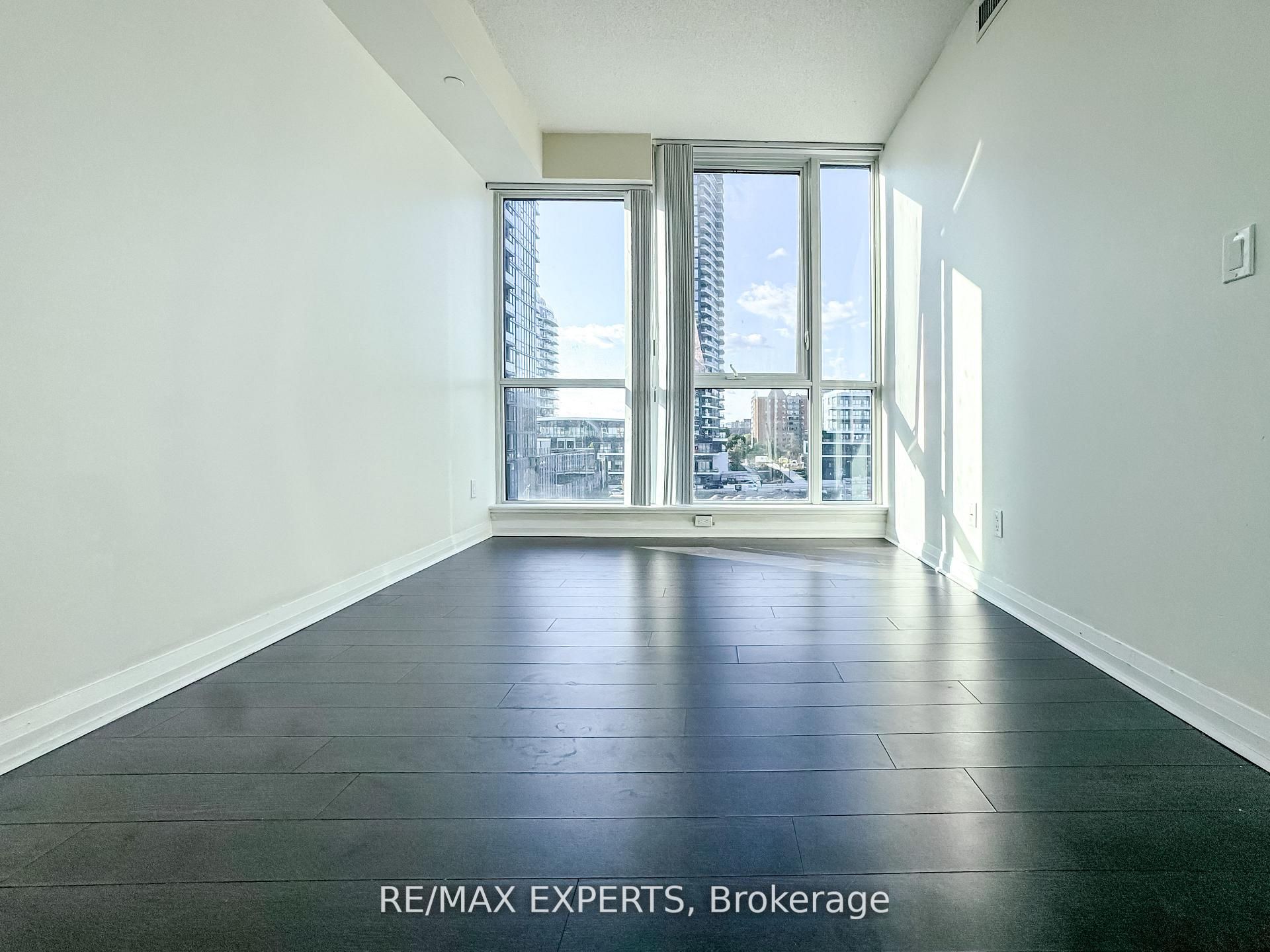 55 Eglinton Avenue W 504 Property Photo 29