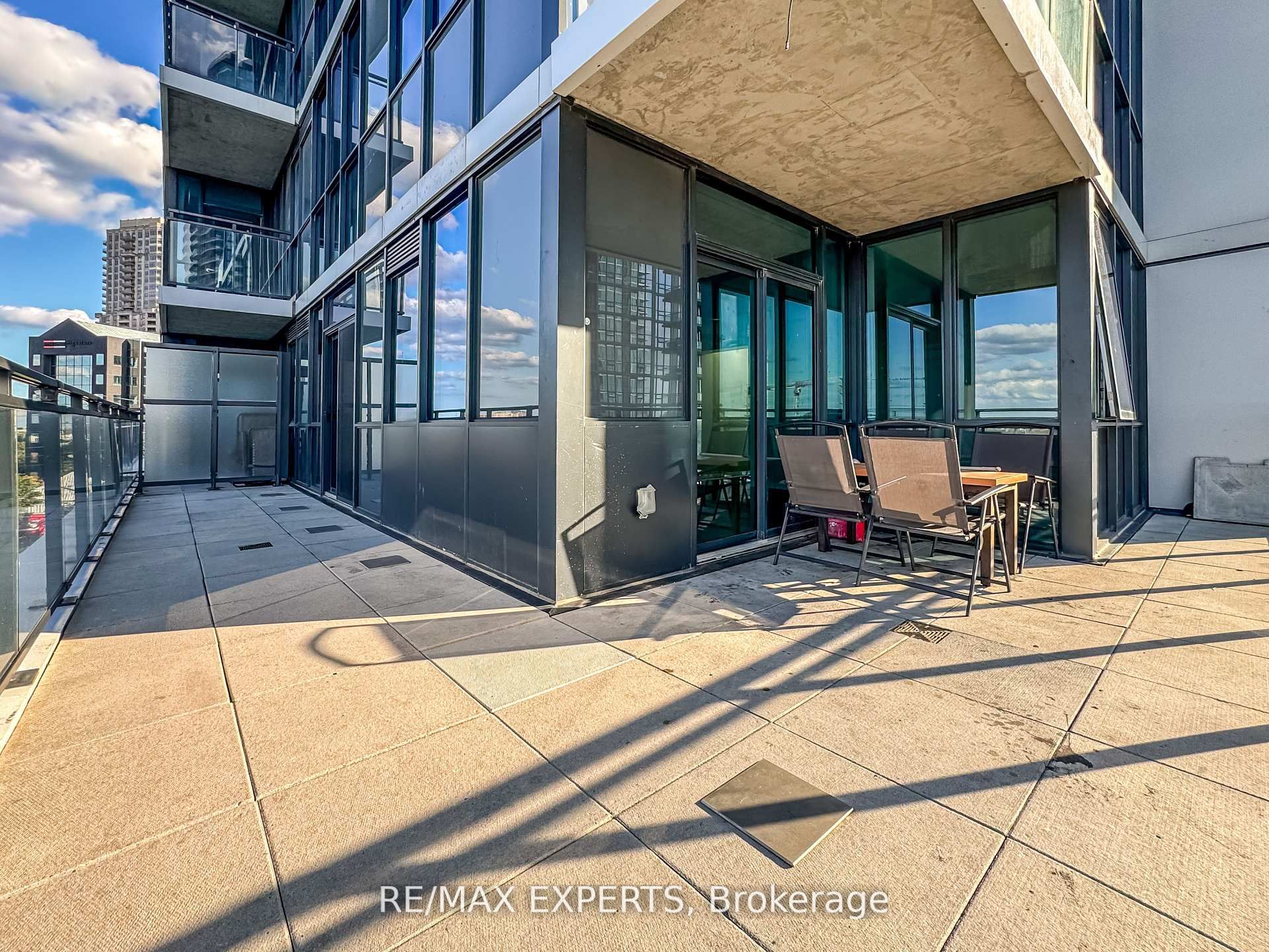 55 Eglinton Avenue W 504 Property Photo 33
