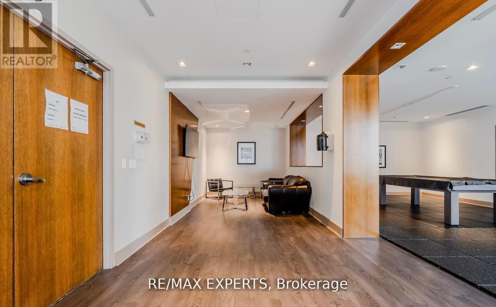 55 Eglinton Avenue W 504 Property Photo 34