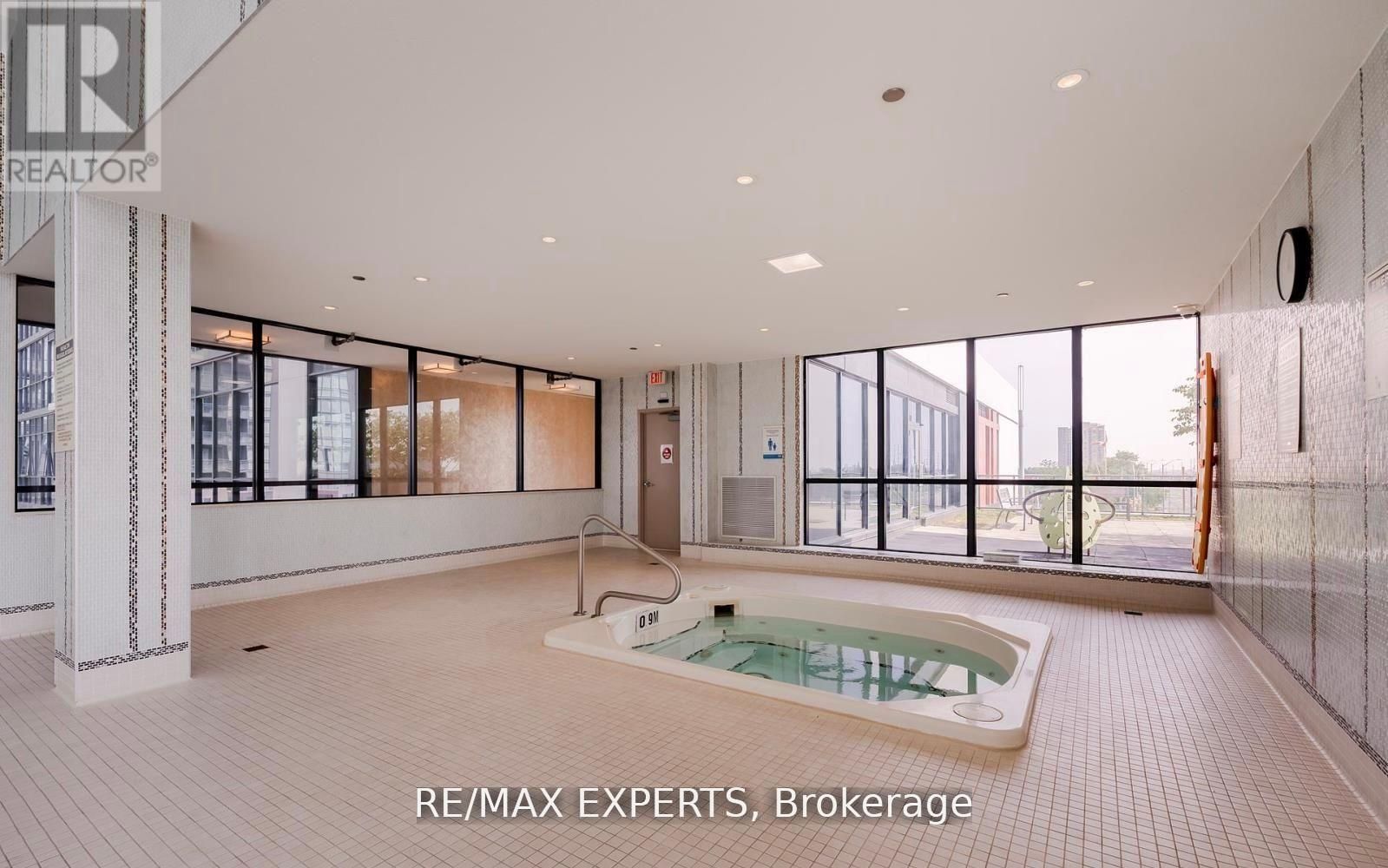 55 Eglinton Avenue W 504 Property Photo 40