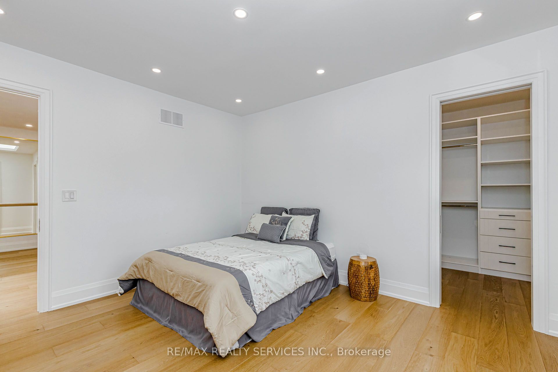 94 Vista Boulevard Property Photo 35