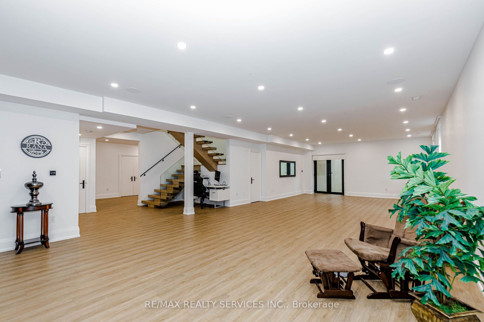 94 Vista Boulevard Property Photo 39