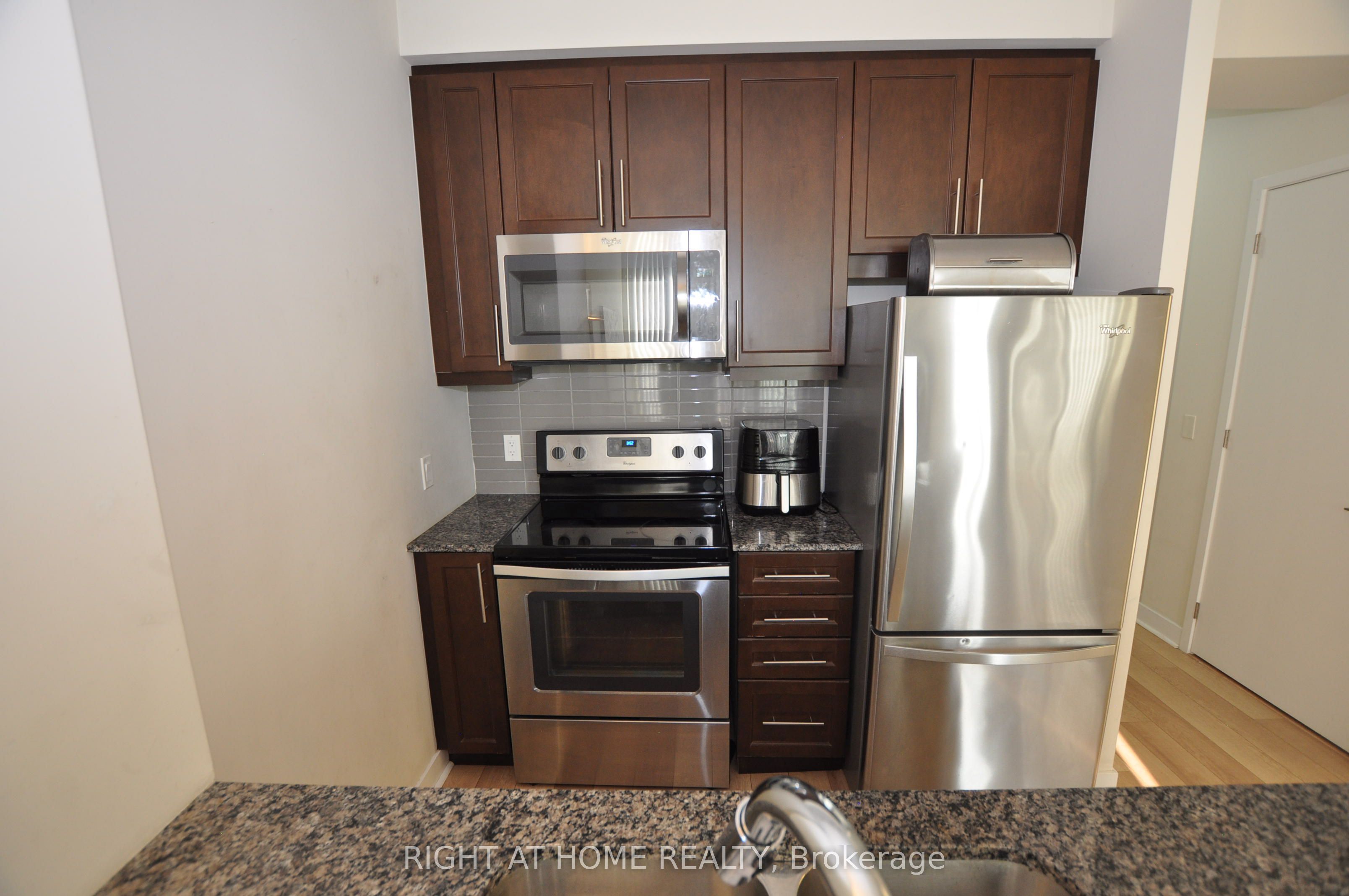 3975 Grand Park Drive 1705 Property Photo 6