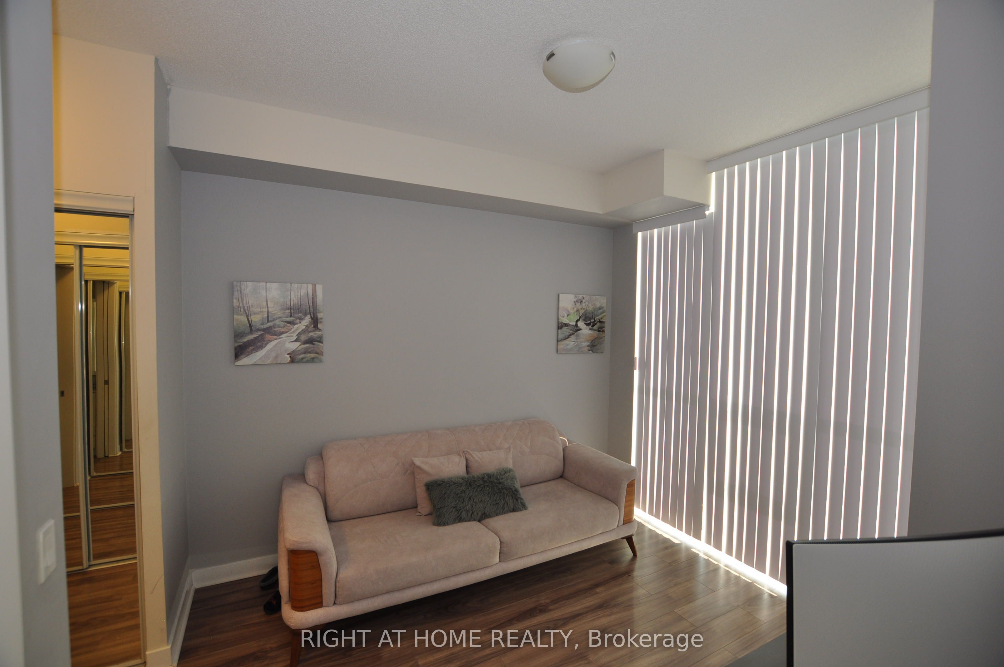 3975 Grand Park Drive 1705 Property Photo 11