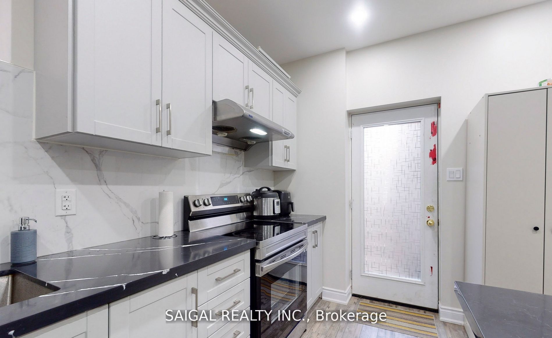 106 Portch Gate Basement Property Photo 2