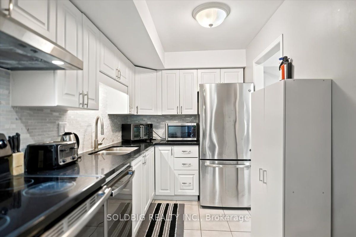 78 Stewart Maclaren Road 78 Property Photo 3